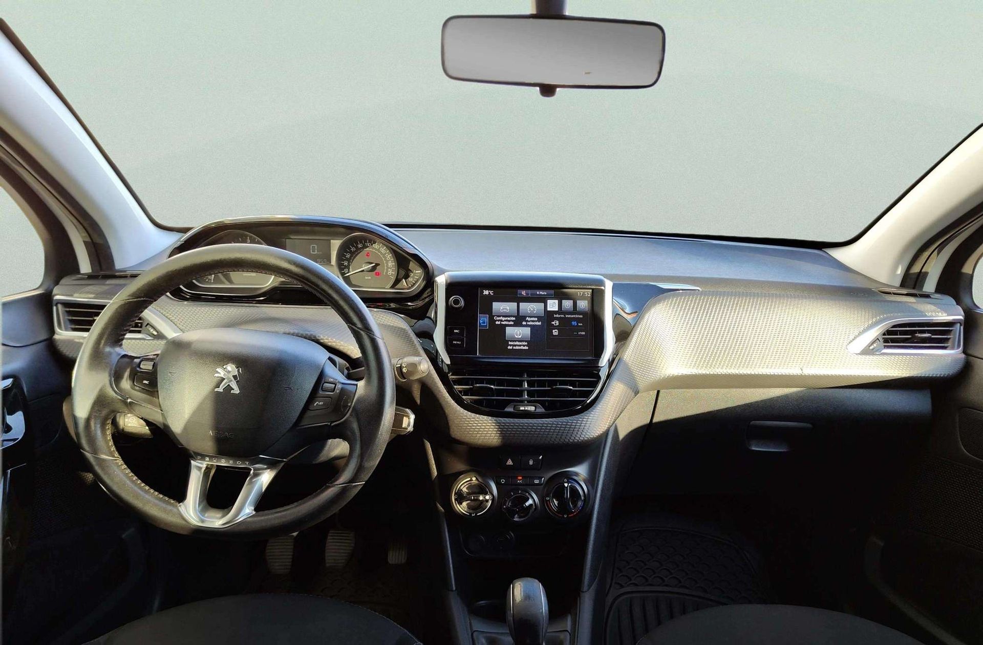 Peugeot 208 1.6 BlueHDi Style - foto 6