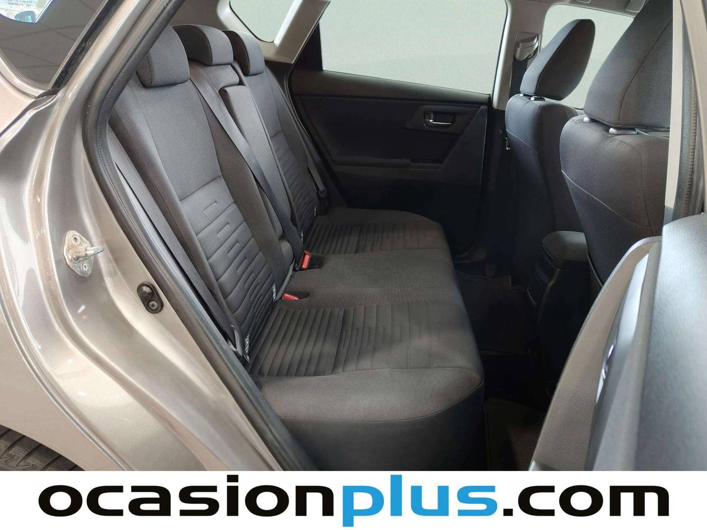 Toyota Auris Toyota Auris 120T Active (Business Plus) (116 CV) al mejor precio