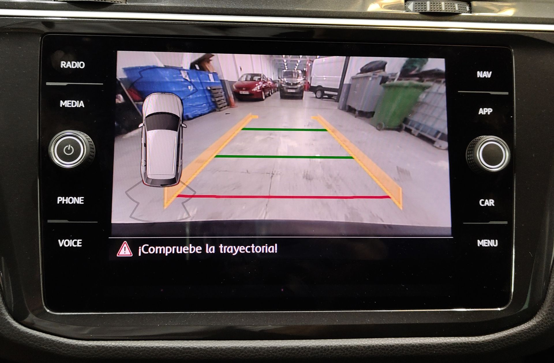 Volkswagen Tiguan Advance 1.5 TSI DSG Paquete R-Line - foto 9