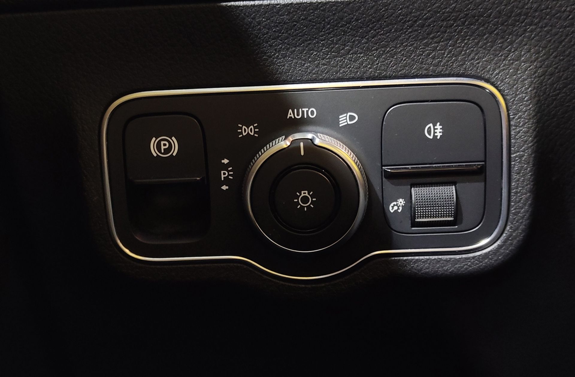 Mercedes-Benz Clase B B 180 d - foto 24