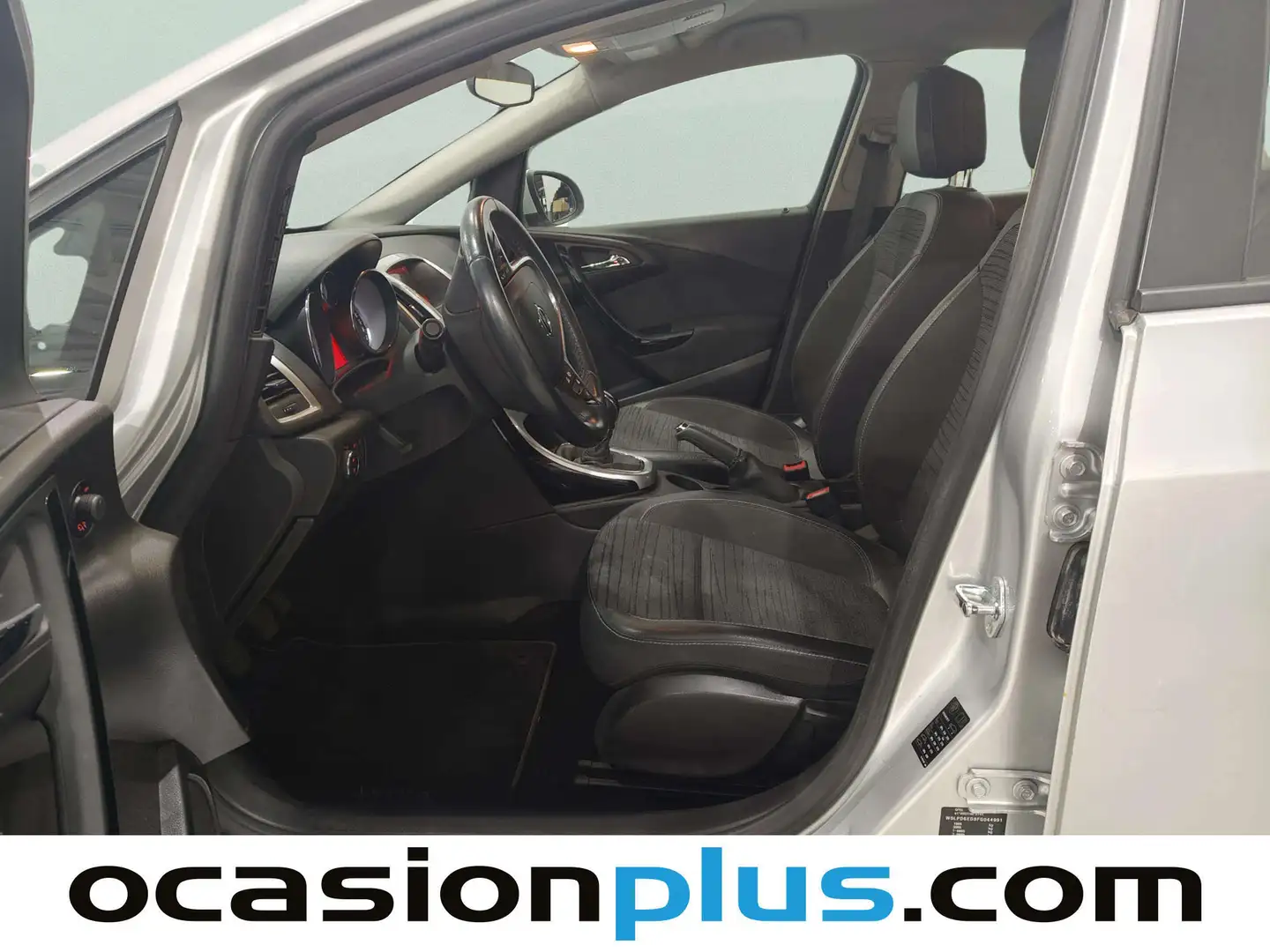 Foto Opel Astra Opel Astra 1.6 Selective 85 kW (115 CV)