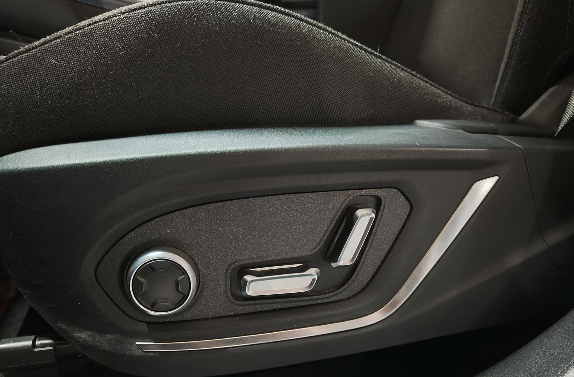 Lynk & Co 01 1.5 PHEV - foto 34
