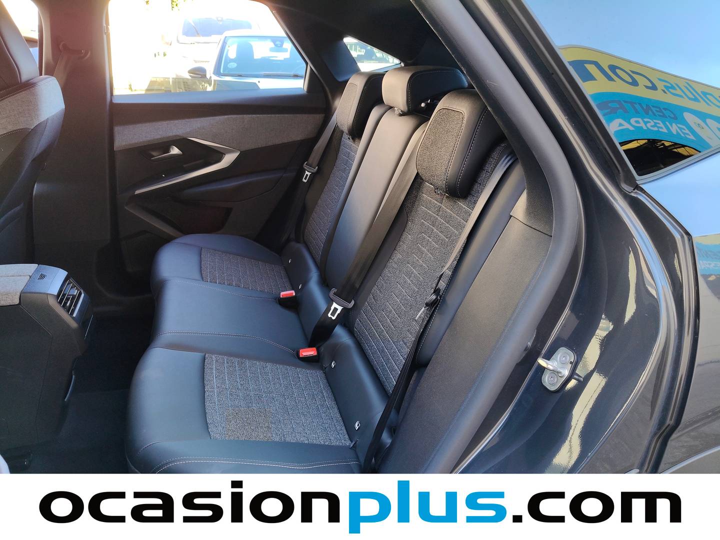 Foto asientos traseros Peugeot 3008 Hybrid Peugeot 3008 Hybrid 145 Allure eDCS6 (145 CV)