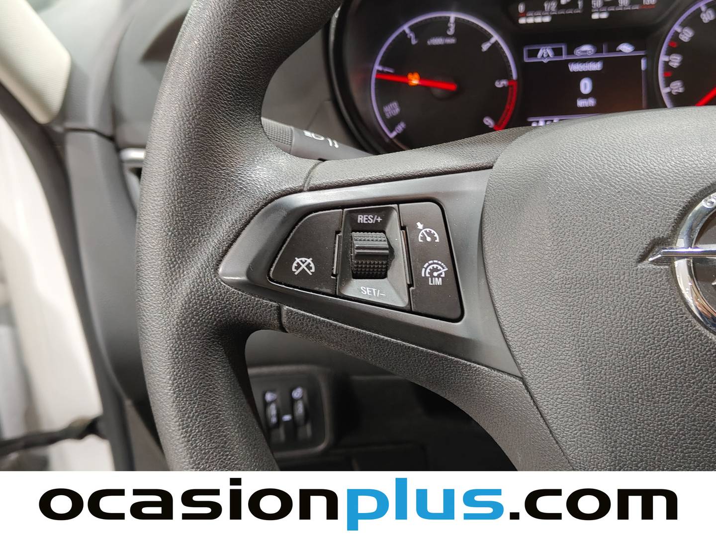 Equipamiento del Opel Zafira Opel Zafira 1.6 CDTI S&S Expression (120 CV) 7 Plazas