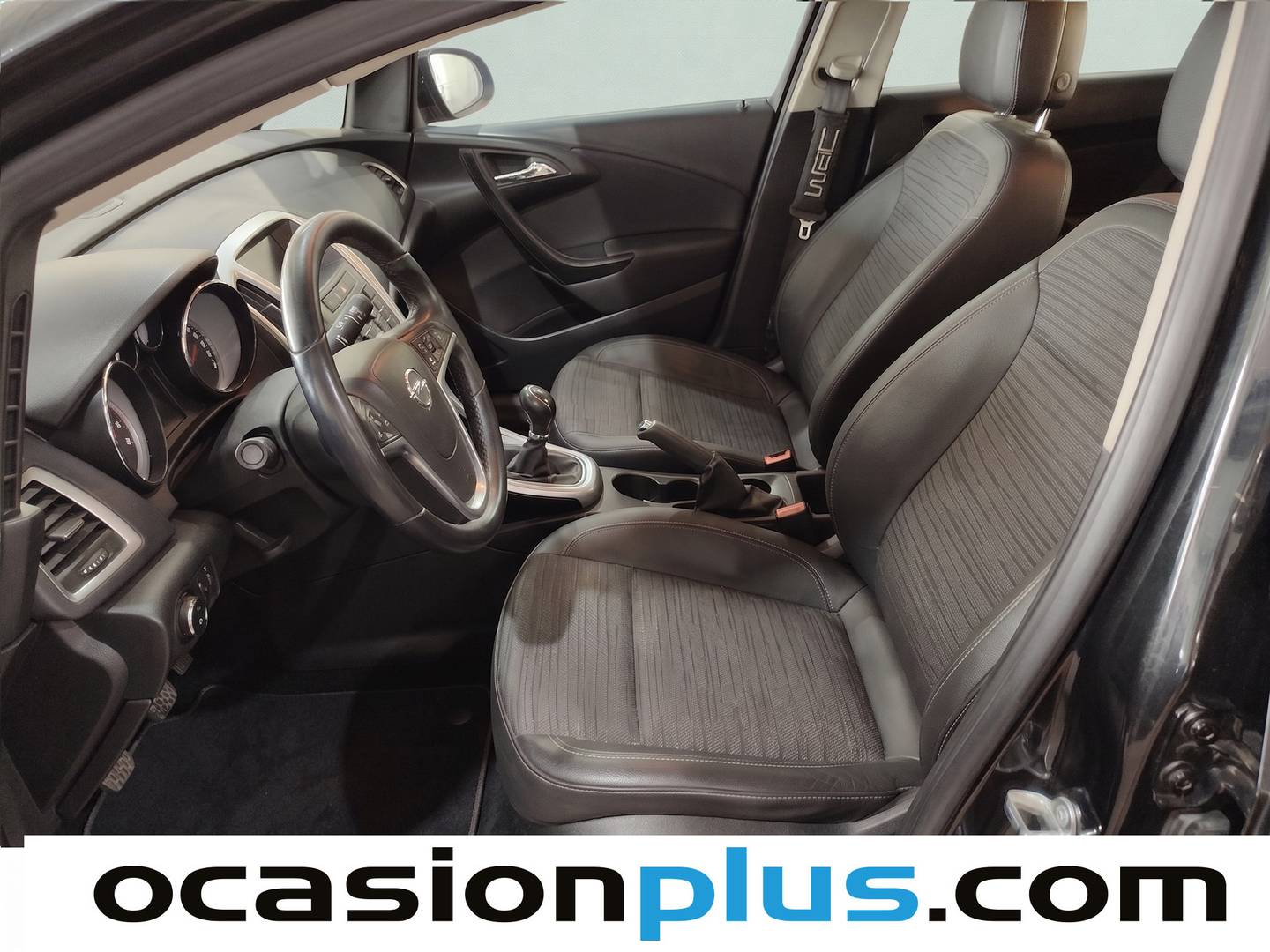 Foto asientos delanteros Opel Astra Opel Astra 1.6 Sedan Selective (115 CV)