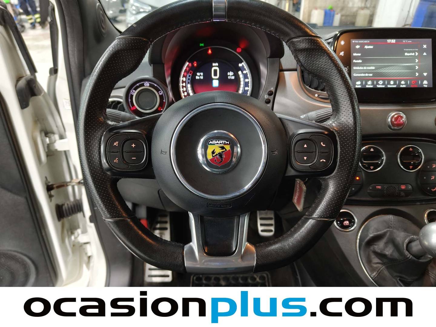 Foto Abarth 500 Abarth 500 1.4 16v T-Jet 595 (165 CV)