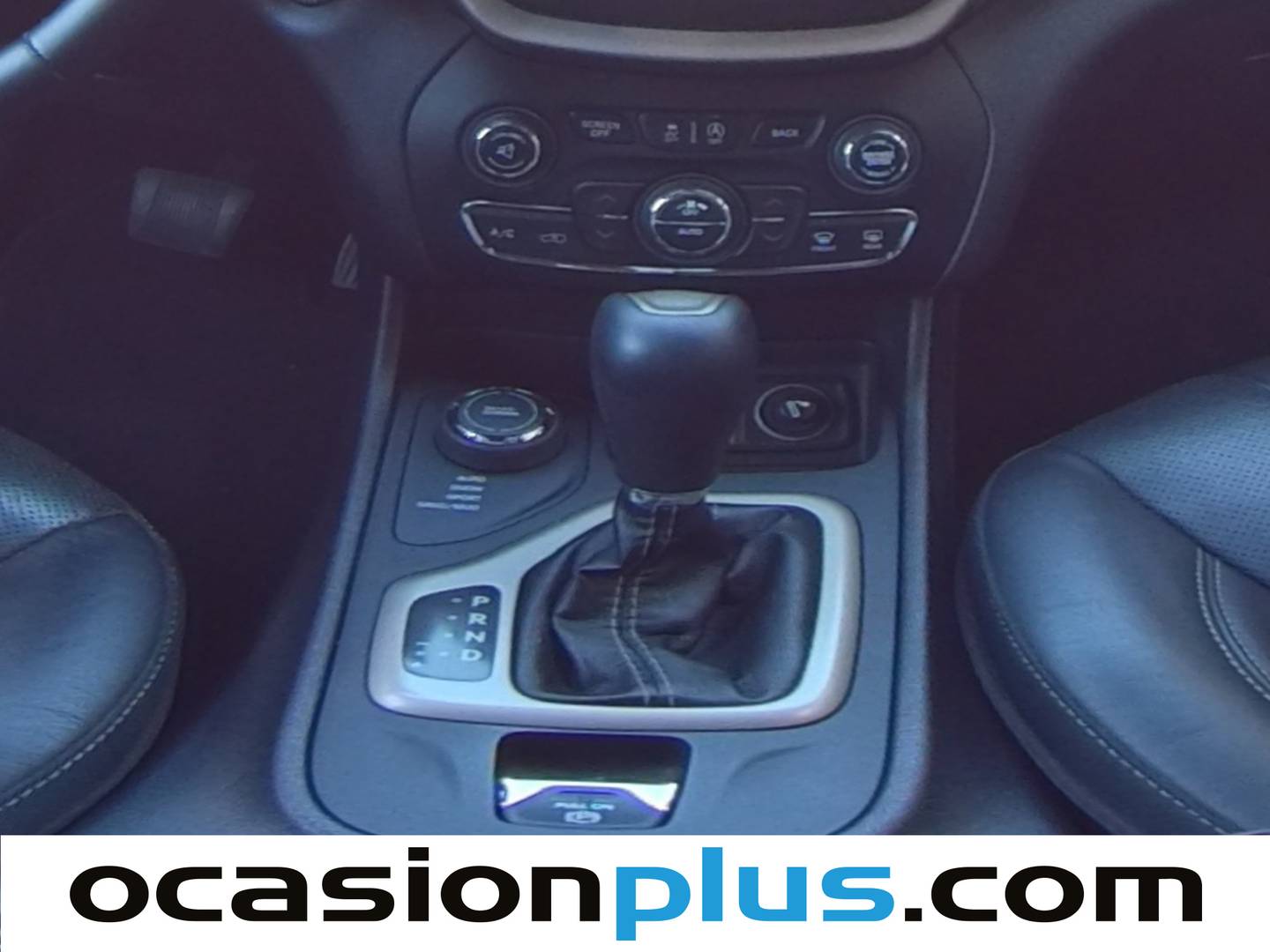 Foto Jeep Cherokee Jeep Cherokee 2.2 CRD Night Eagle Aut 4x4 (200 CV)