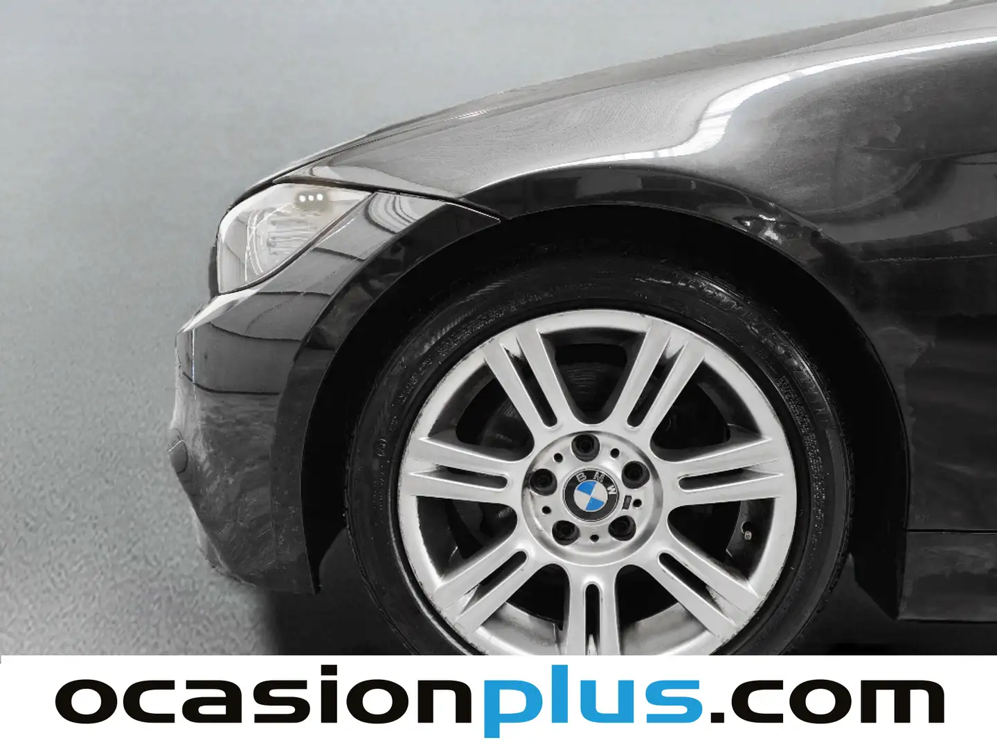 Foto BMW Serie 3 BMW Serie 3 318d Touring (143 CV) Pack M