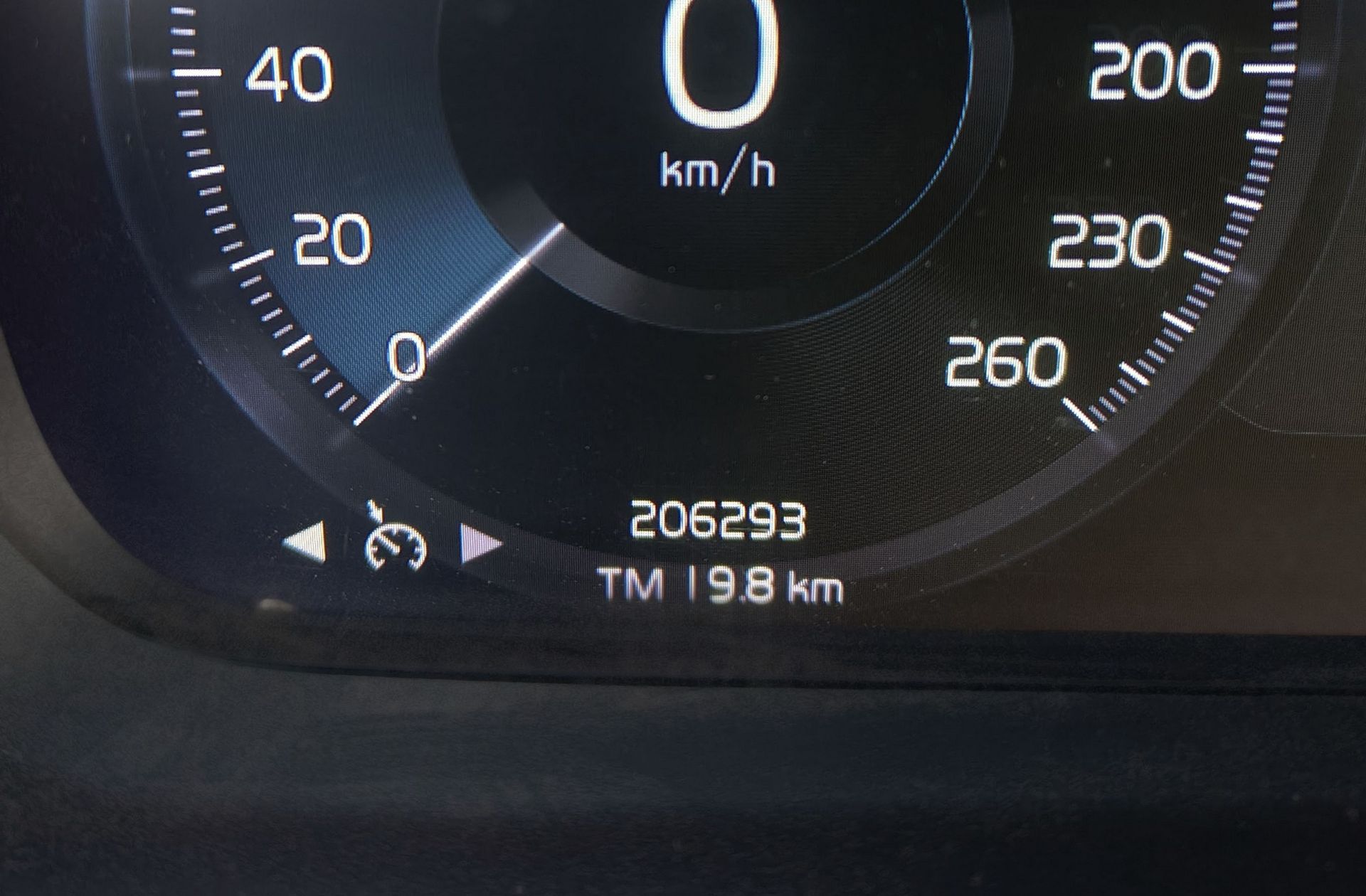 Volvo XC40 D3 - foto 10