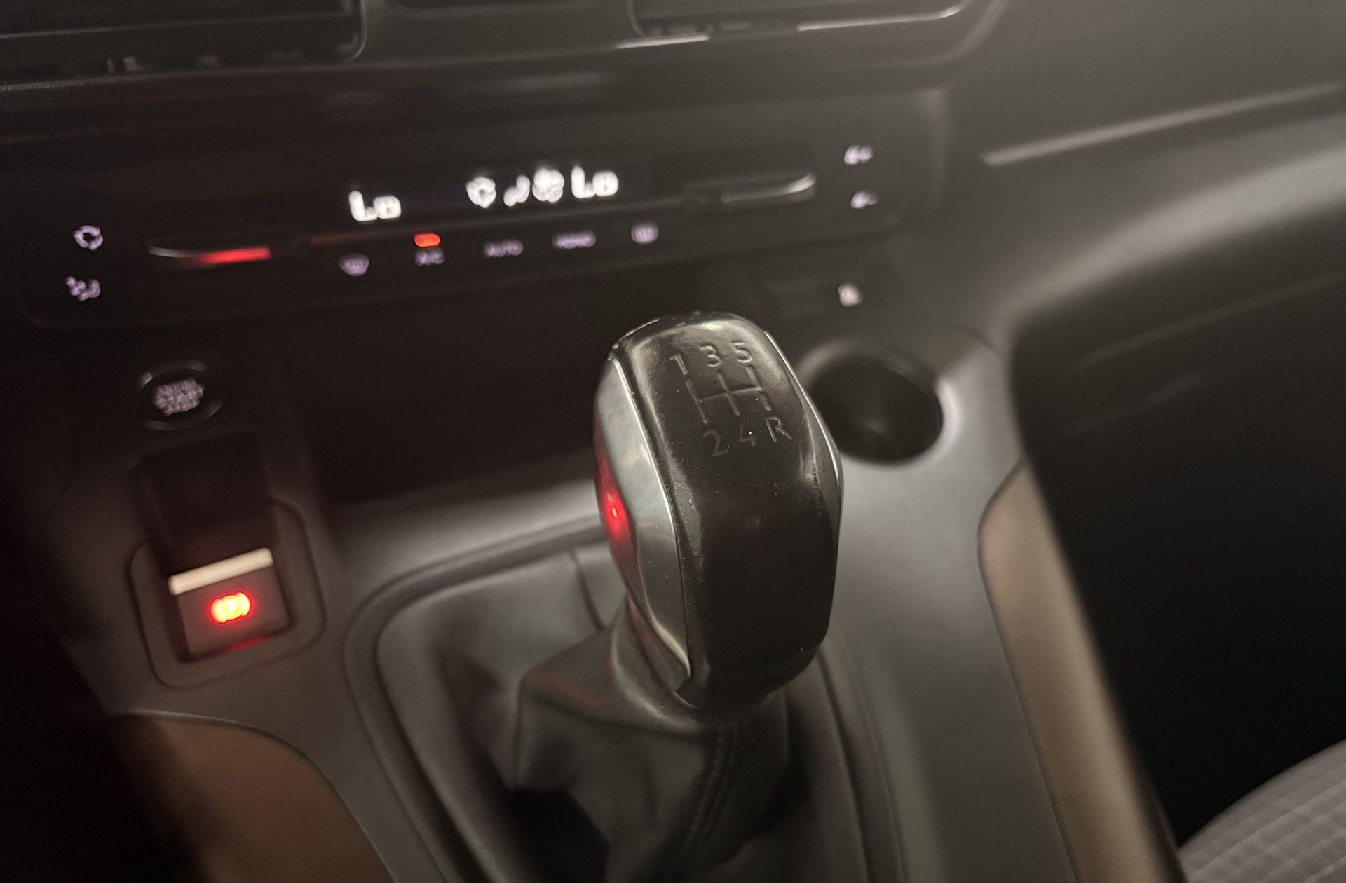 Peugeot Rifter BlueHDi 100 GT Line Standard - foto 6