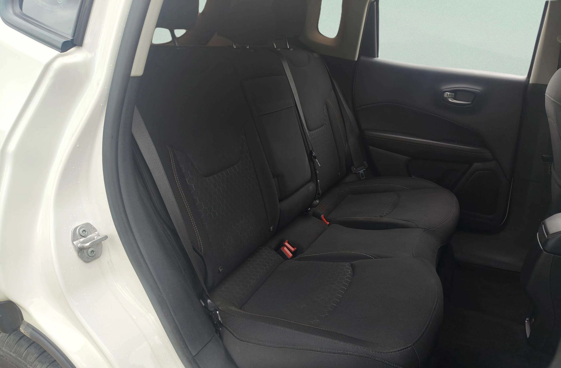 Jeep Compass 1.3 Gse T4 Longitude FWD - foto 13