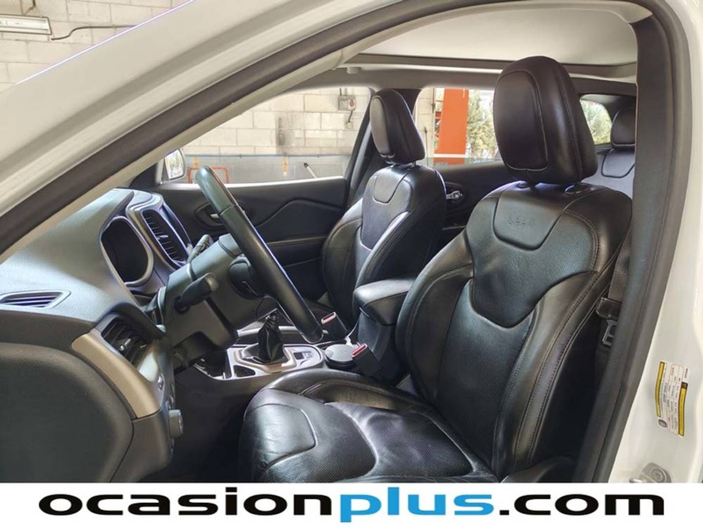 Foto Jeep Cherokee Jeep Cherokee 2.0 CRD Limited 4x2 (140 CV)