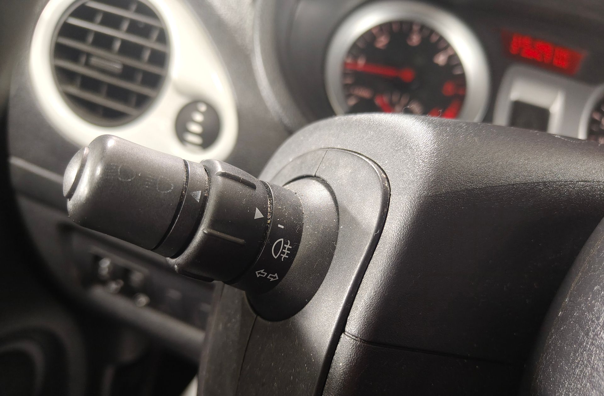 Renault Clio dCi 75 Yahoo! eco2 - foto 19