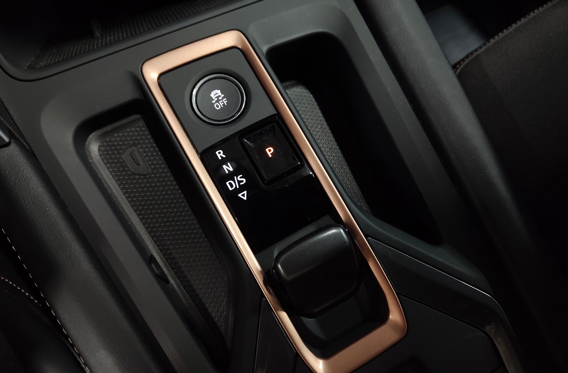 Cupra Formentor 1.5 eTSI DSG - foto 5