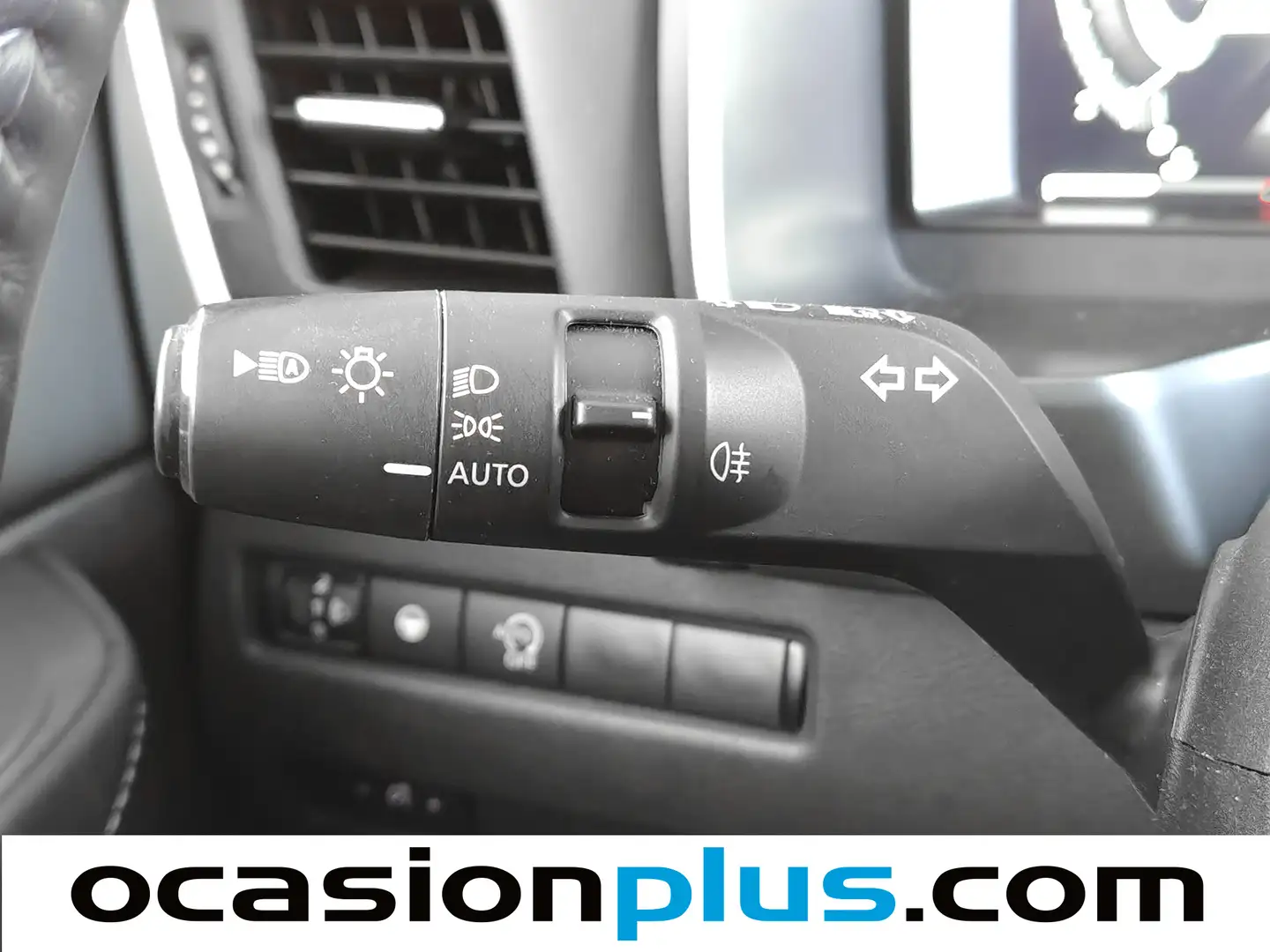 Foto Nissan QASHQAI Nissan Qashqai DIG-T 160 N-Connecta 4x2 Auto (158 CV)