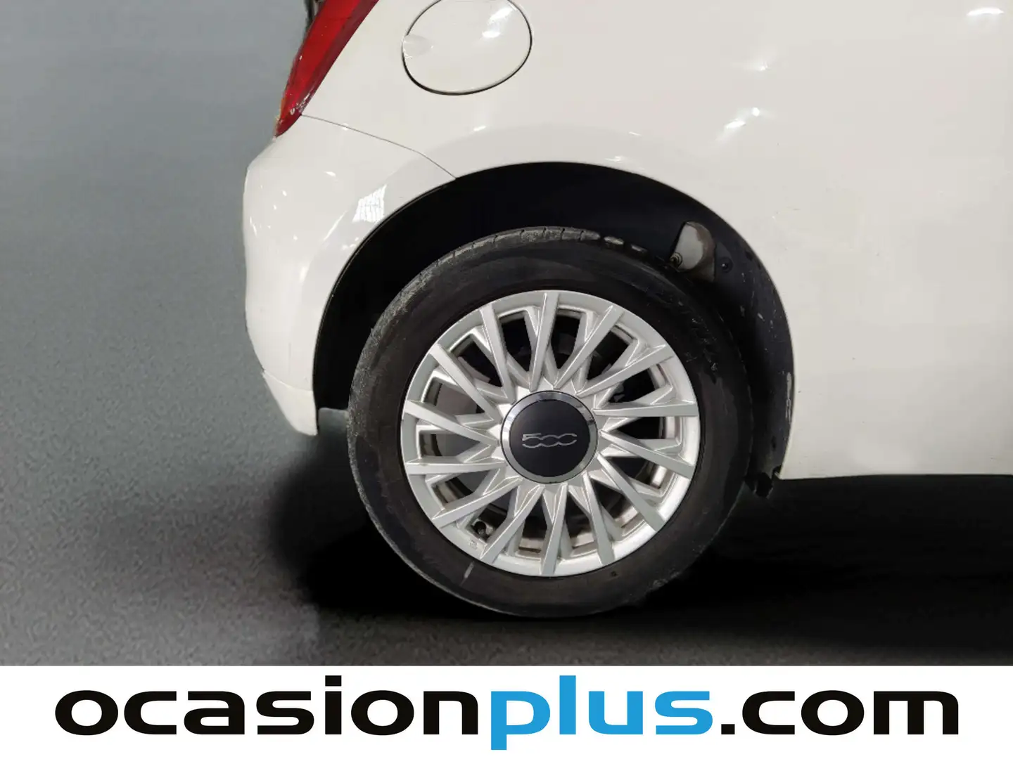 Foto Fiat 500C Fiat 500C 1.0 Hybrid Dolcevita (70 CV)