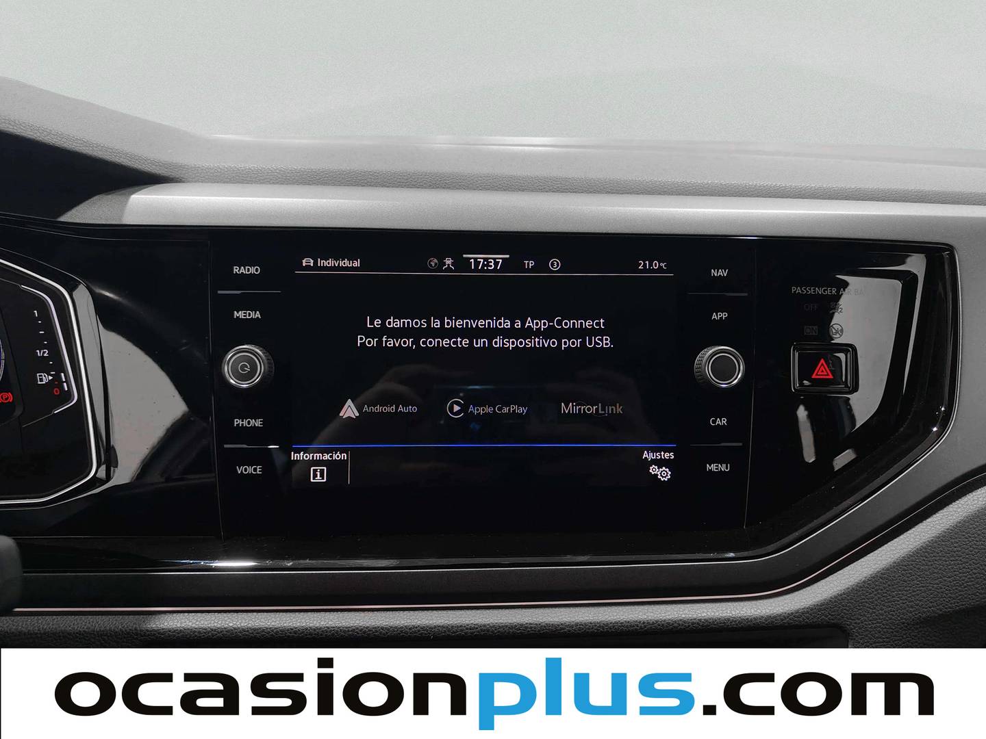 Extras y acabados del Volkswagen Taigo Volkswagen Taigo R-Line 1.5 TSI (150 CV) DSG