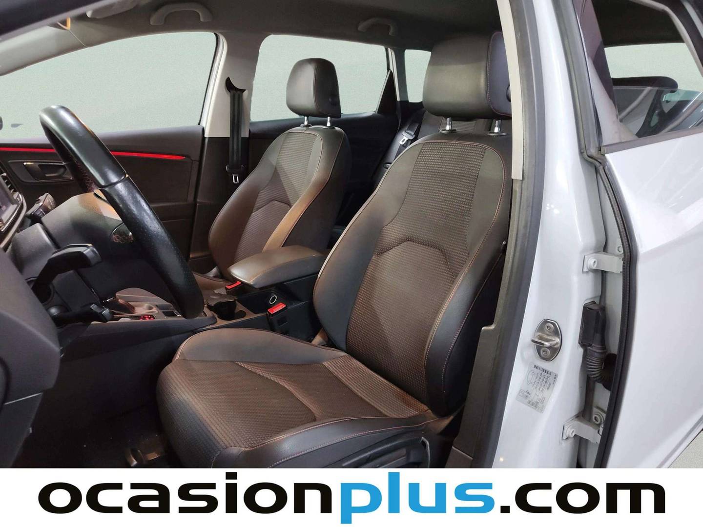 Foto Seat León SEAT León ST ST 2.0 TDI S&S FR DSG (150 CV)