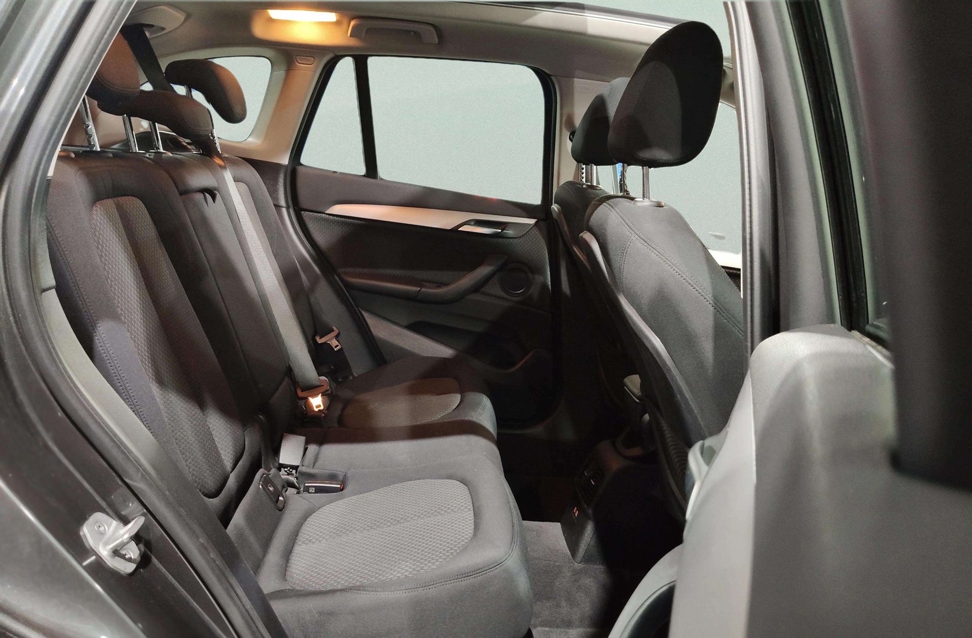 BMW X1 sDrive18i - foto 21
