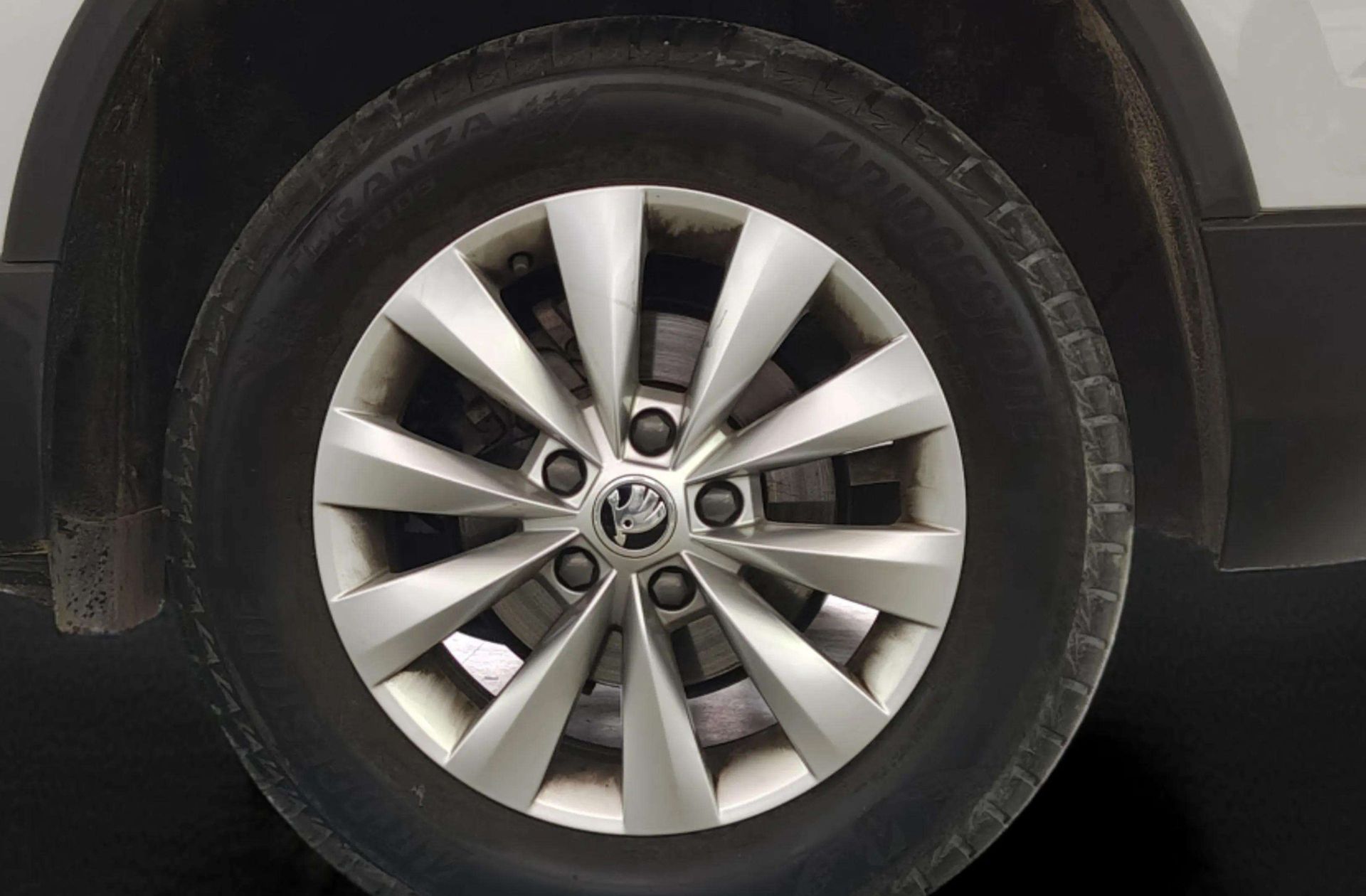 Škoda Karoq 2.0 TDI Selection - foto 33