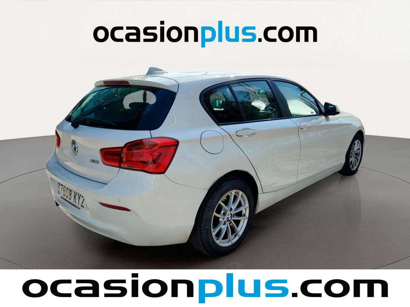 Foto trasera BMW Serie 1 BMW Serie 1 116i (109 CV) derecha