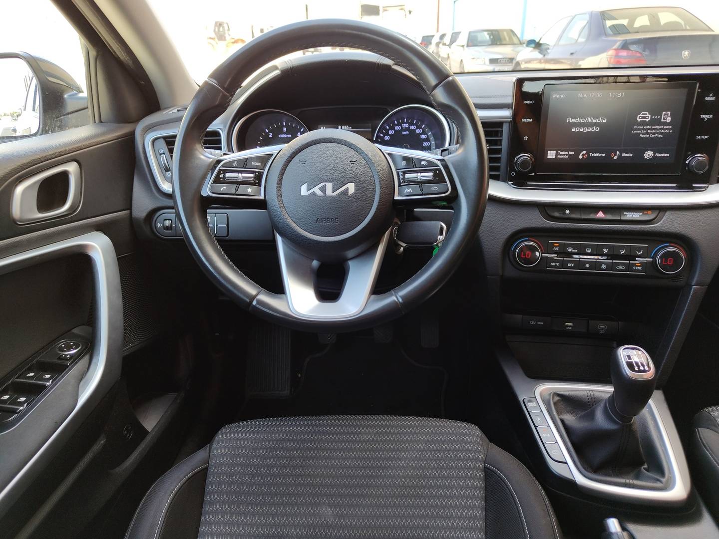 KIA Ceed KIA Ceed 1.6 MHEV iMT Drive (136 CV) 2023