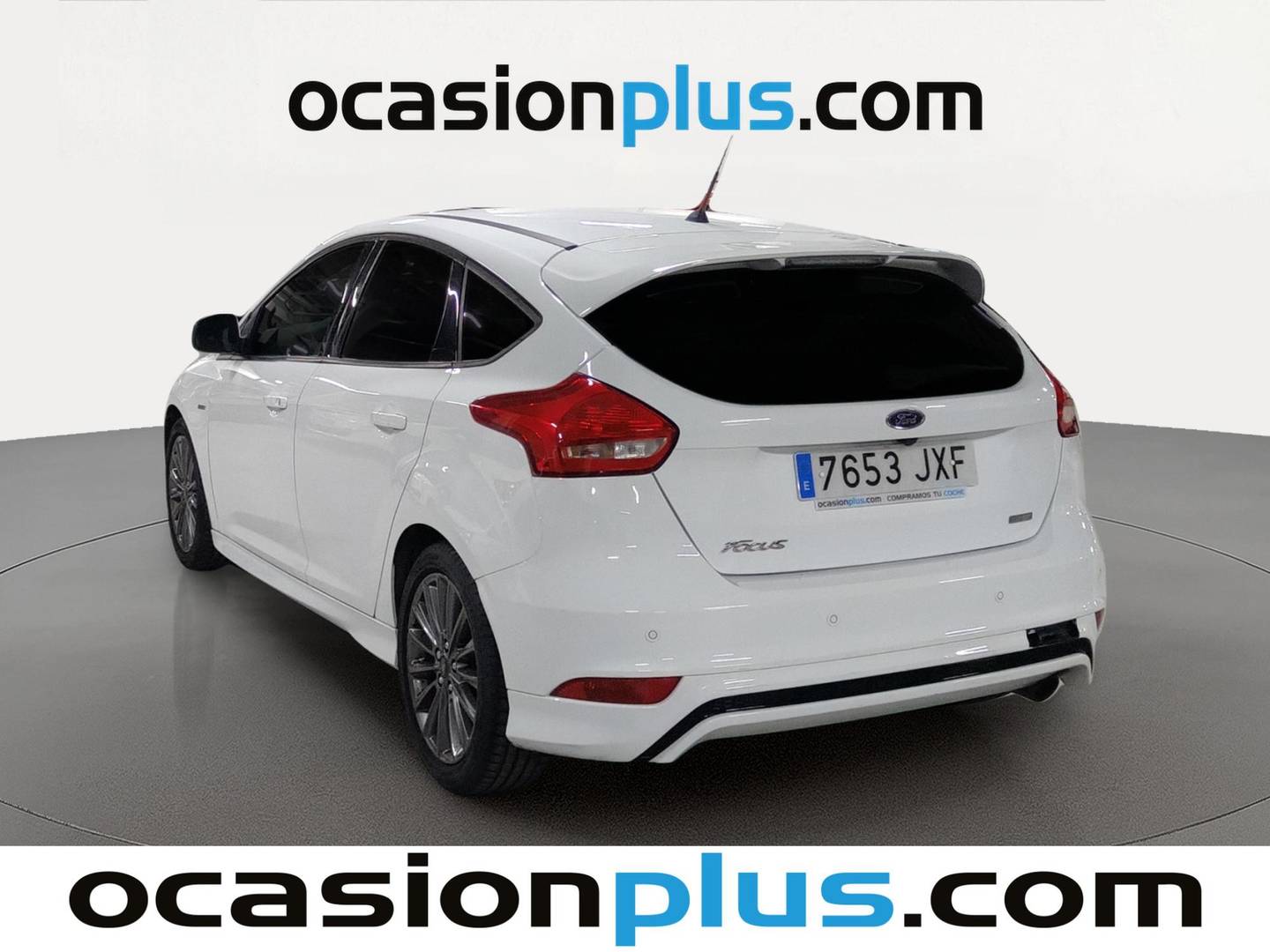 Foto trasera Ford Focus Ford Focus 1.5 Ecoboost ST-Line Black&Red (182 CV) izquierda