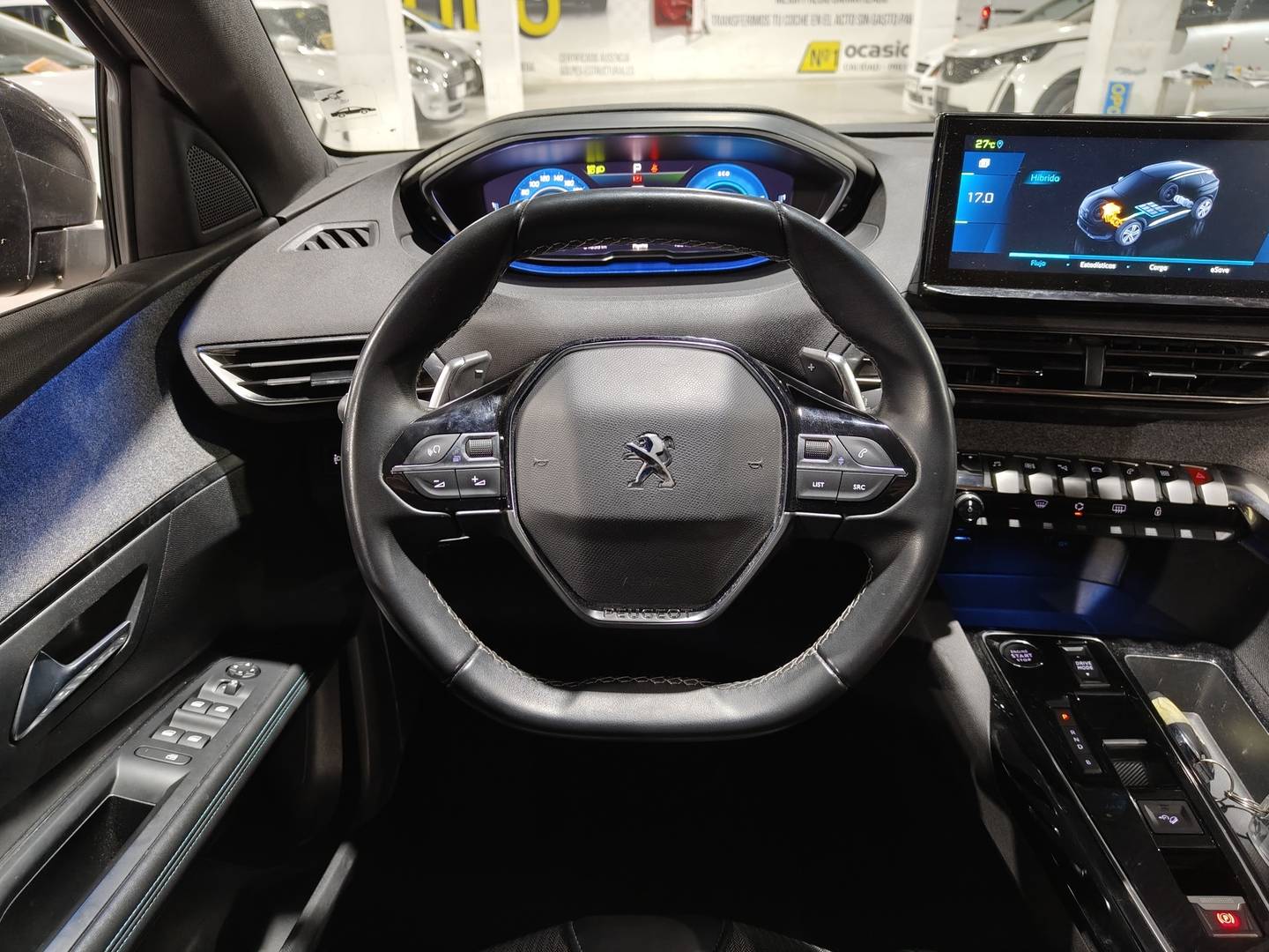 Foto Peugeot 3008 Hybrid Peugeot 3008 Hybrid 300 Allure Pack e-EAT8  (300 CV)