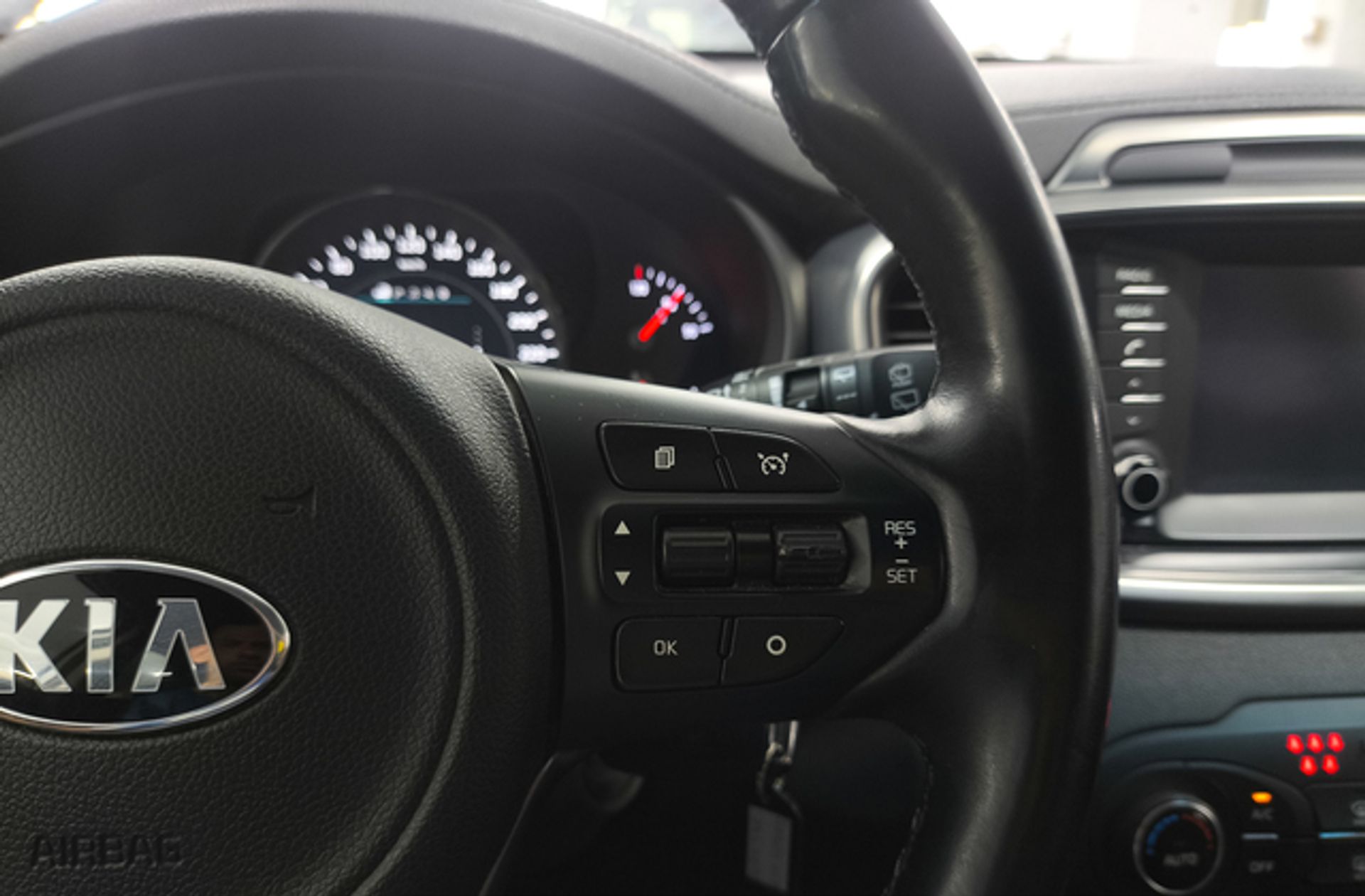 Kia Sorento 2.2 CRDi Drive 4x2 7 plazas - foto 29