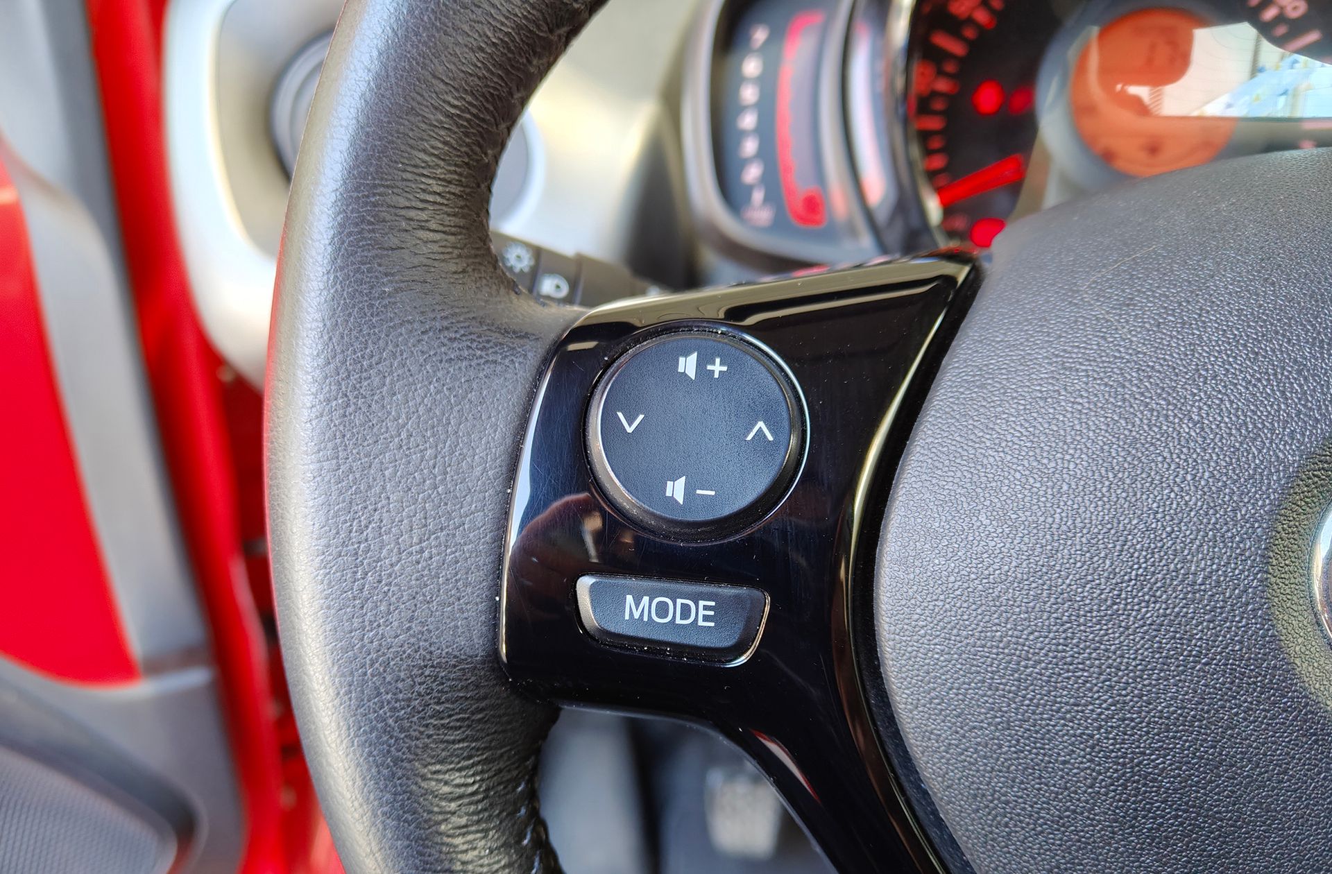 Toyota Aygo 1.0 70 x-play - foto 21