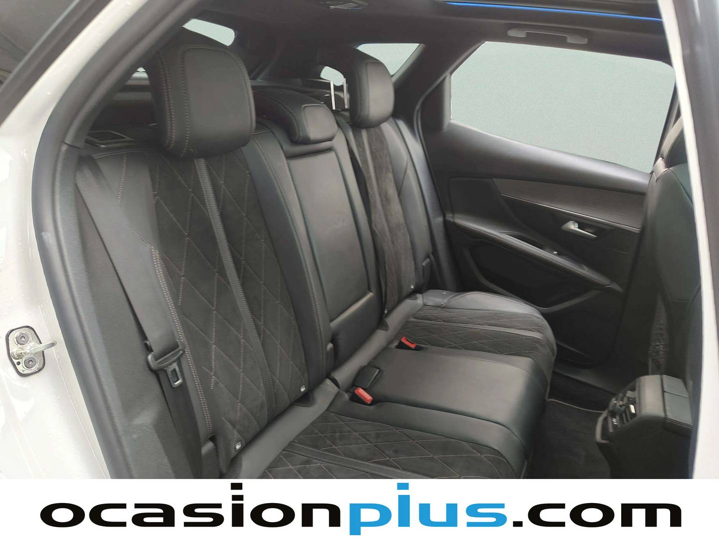 Foto Peugeot 3008 Peugeot 3008 BlueHDi 180 S&S GT EAT8 (180 CV)