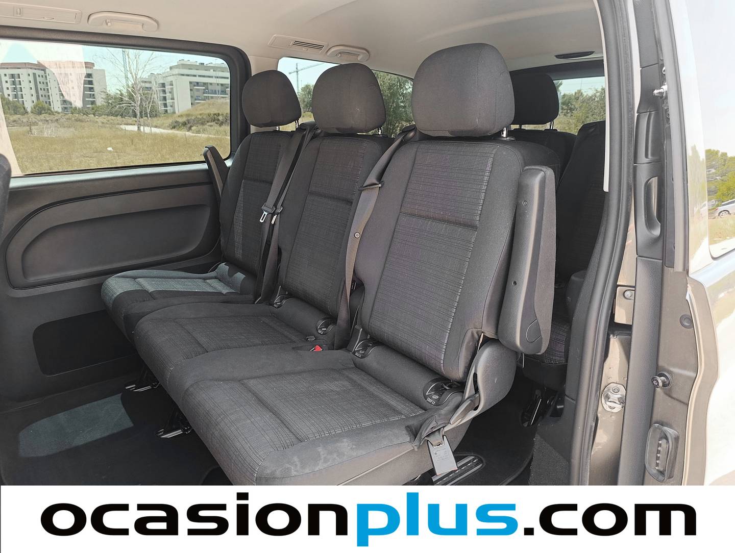 Fotos maletero Mercedes Vito Mercedes Vito Combi 114 CDI Tourer Base Larga (136 CV) 8 Plazas