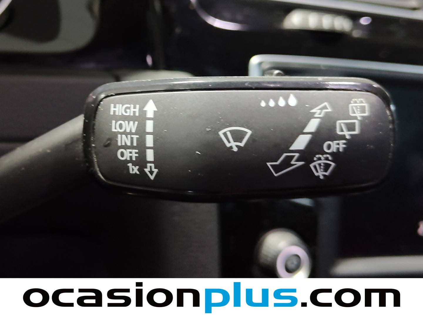 Foto Volkswagen Golf Volkswagen Golf Sport 1.6 TDI BMT (110 CV) DSG Pack R-Line