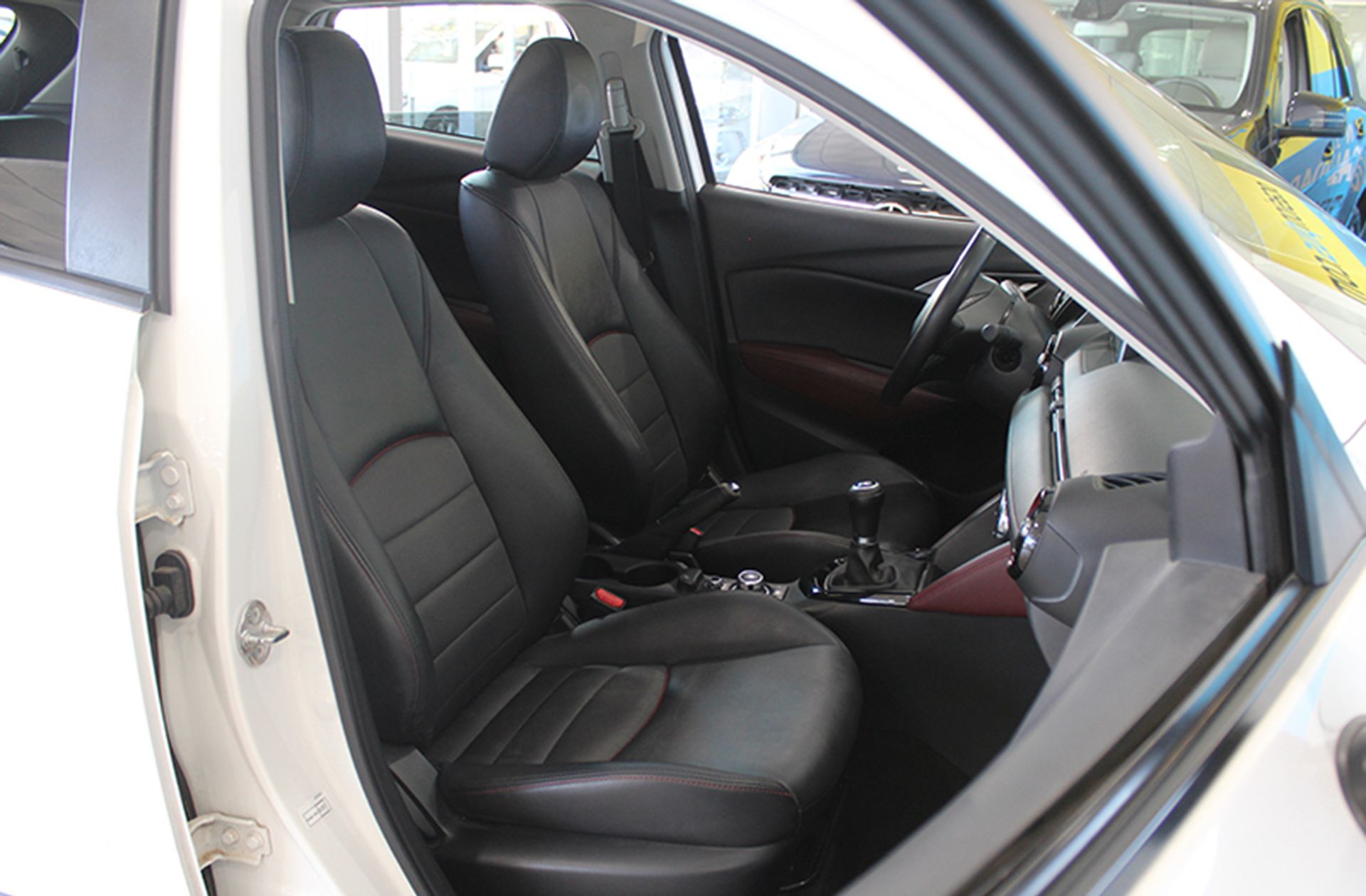 Mazda CX-3 1.5 DE Skyactiv Luxury 2WD - foto 21