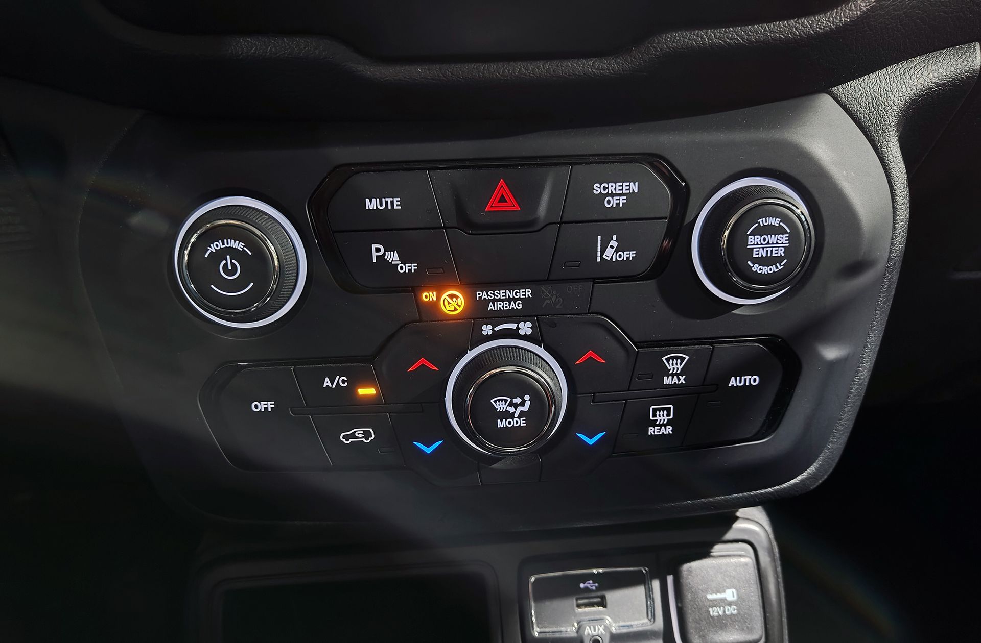 Jeep Renegade 1.0G Limited 4x2 - foto 26