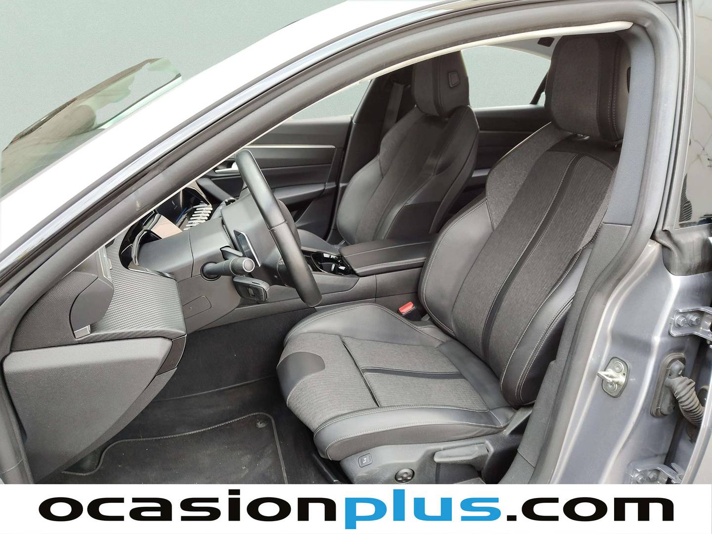 Foto asientos delanteros Peugeot 508 Peugeot 508 PureTech 130 Allure Pack EAT8 96 kW (130 CV)