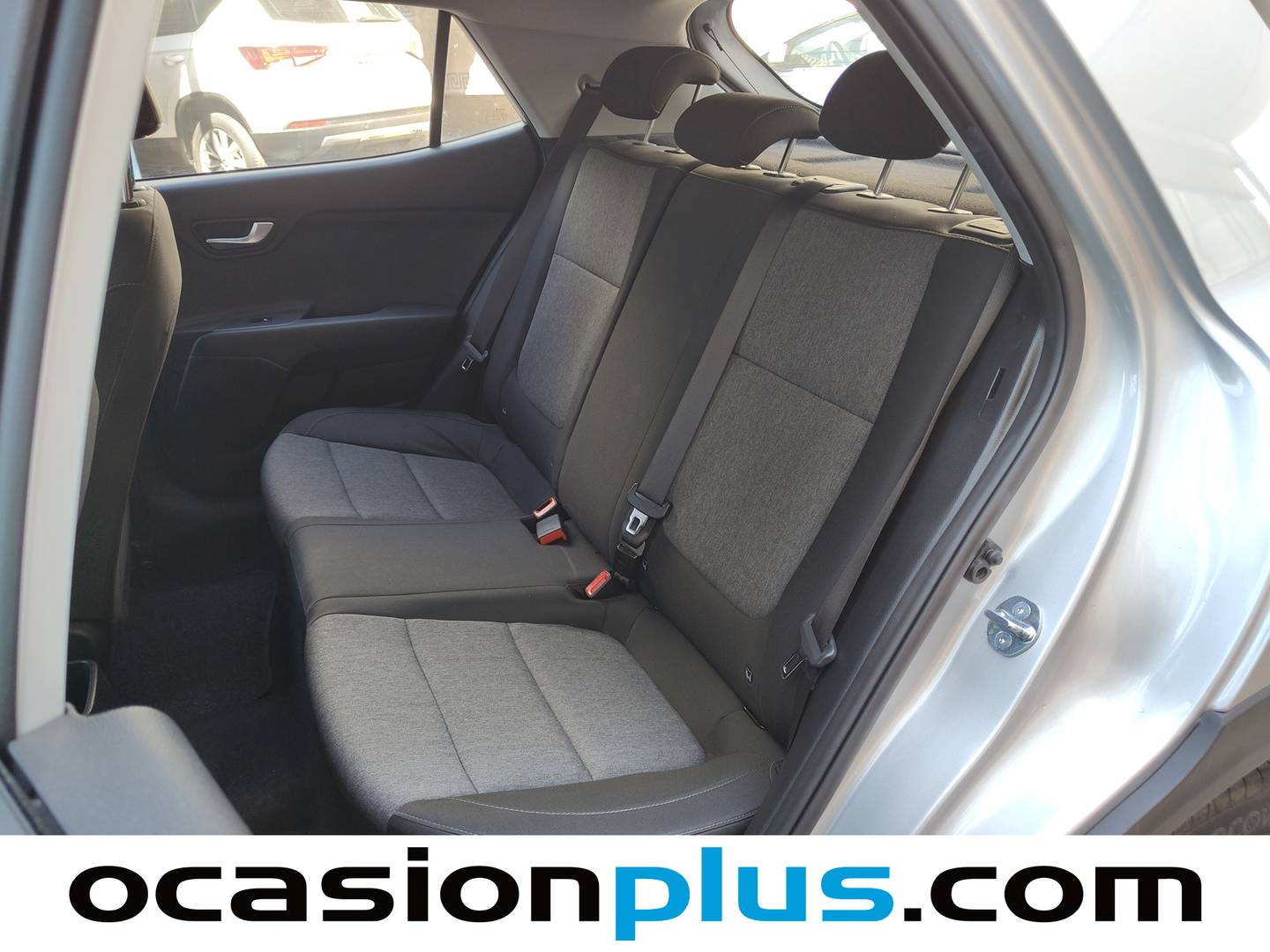 Foto asientos traseros KIA Stonic KIA Stonic 1.2 DPi Drive (79 CV)
