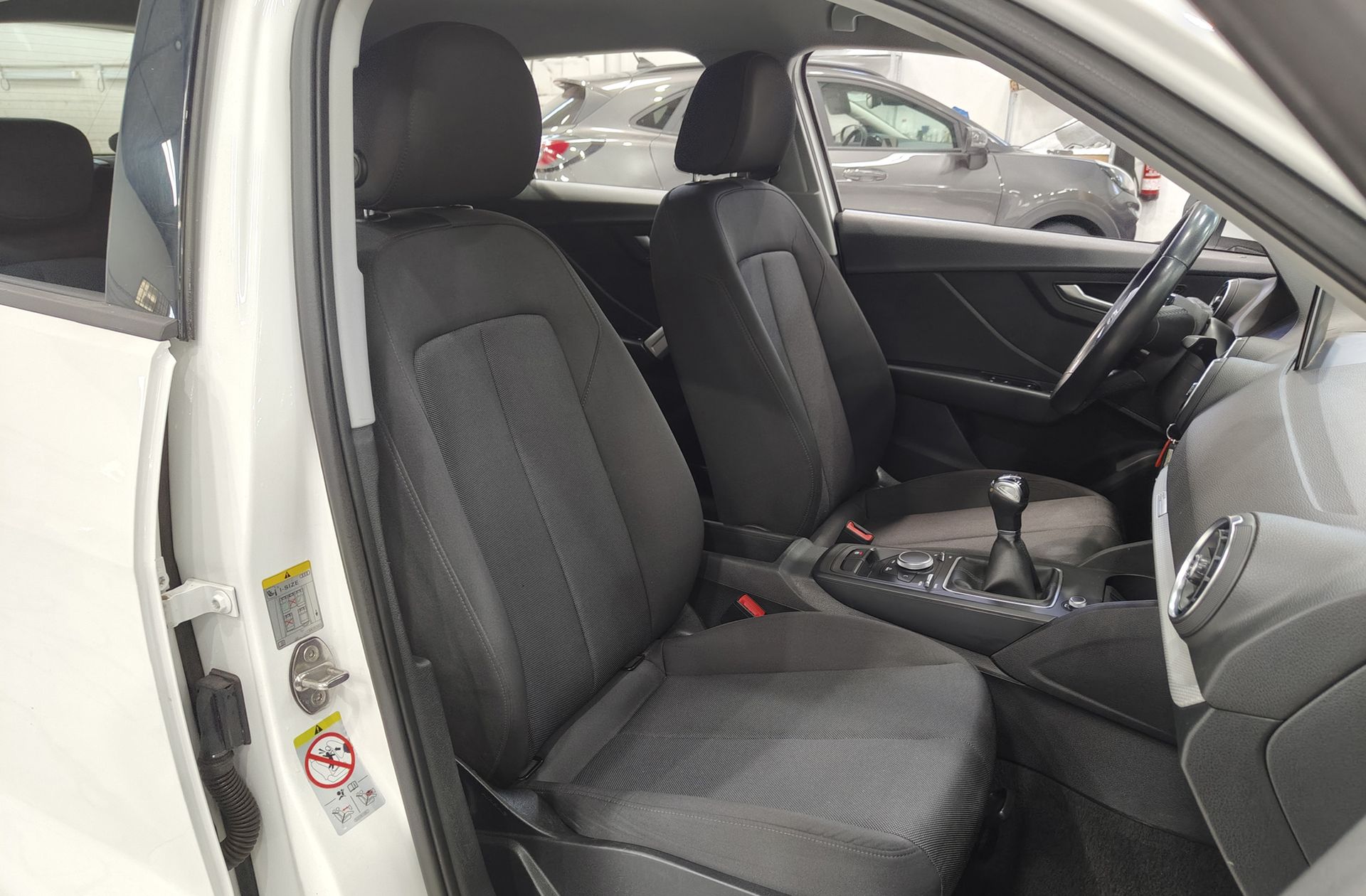 Audi Q2 30 TDI - foto 16