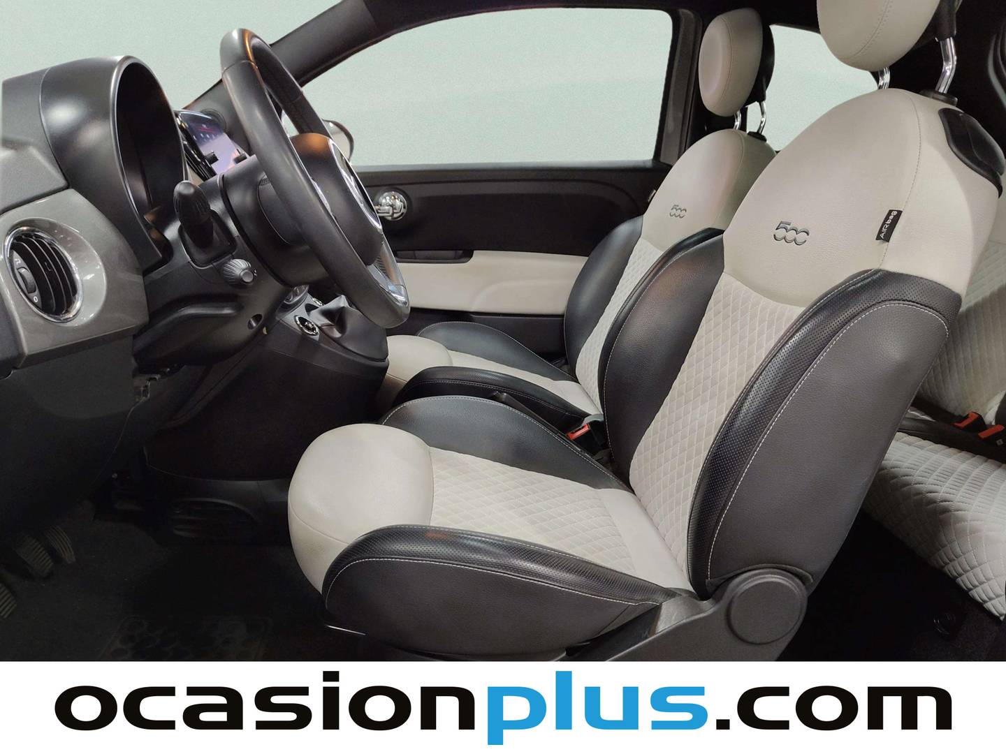 Foto asientos delanteros Fiat 500 Fiat 500 1.0 Hybrid Dolcevita (70 CV)