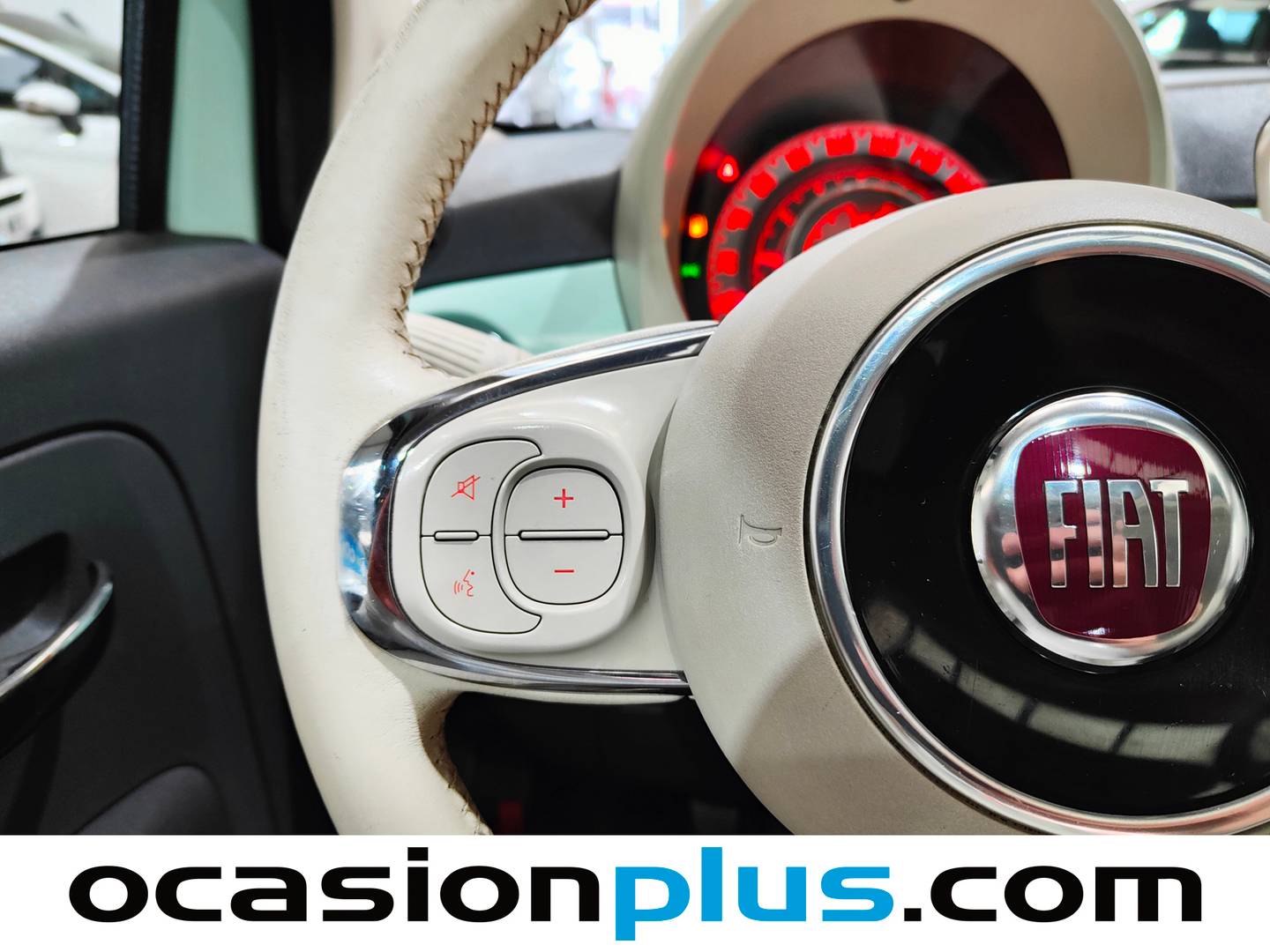 Foto Fiat 500 Fiat 500 1.2 8v Lounge (69 CV)