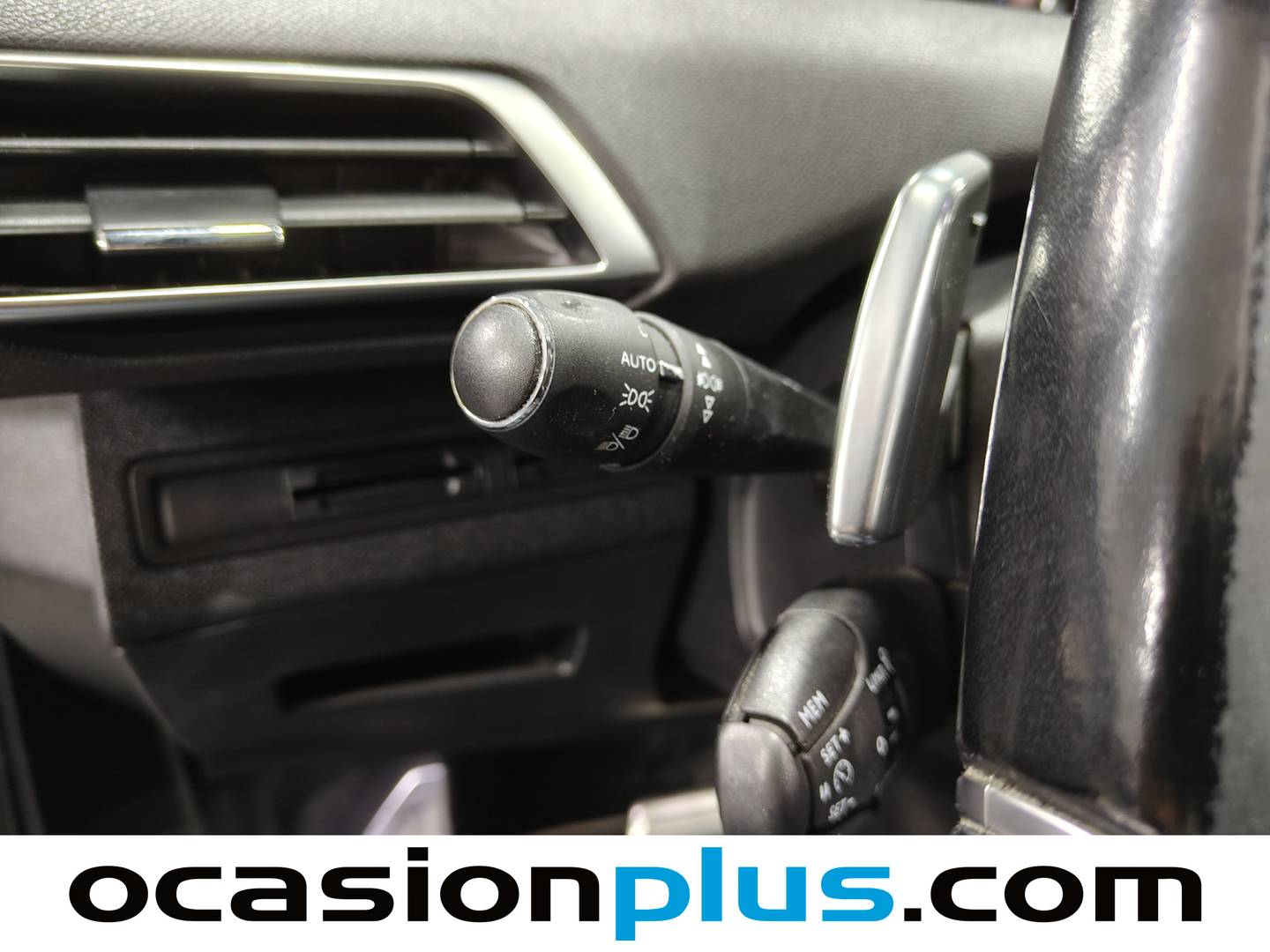 Foto Peugeot 5008 Peugeot 5008 1.6L THP GT-Line EAT6 121 kW (165 CV)