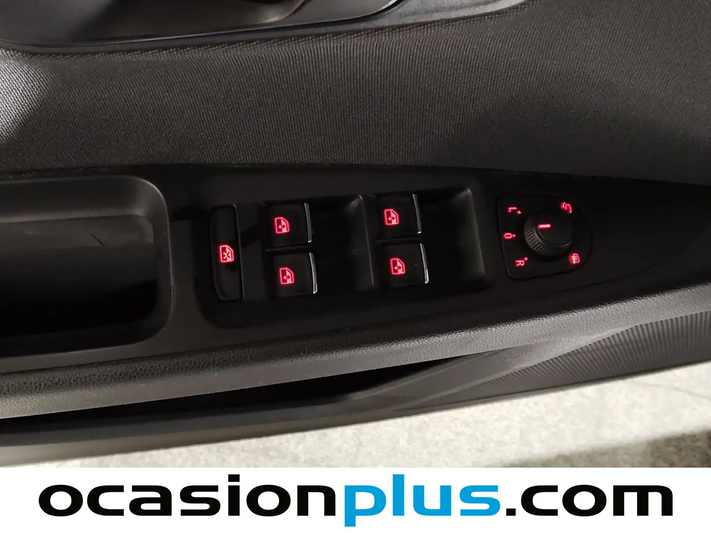 Foto Seat León SEAT León ST ST 2.0 TDI S&S Xcellence DSG (150 CV)