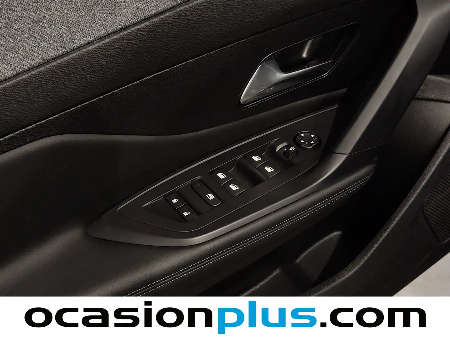 Foto Peugeot 308 Peugeot 308 Allure Hybrid eDCS6 (145 CV)