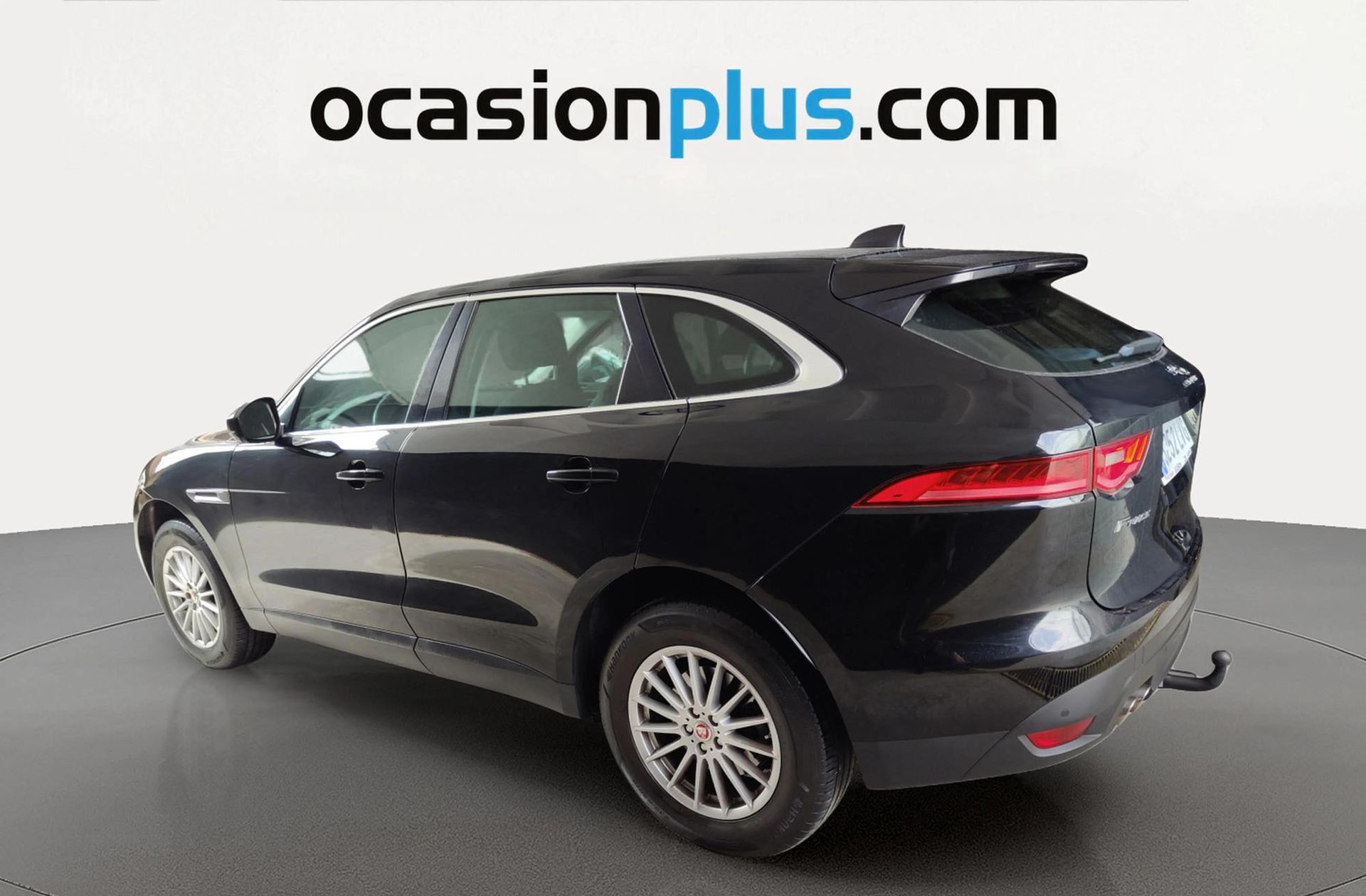 Jaguar F-Pace 2.0L i4D Pure AWD - foto 3