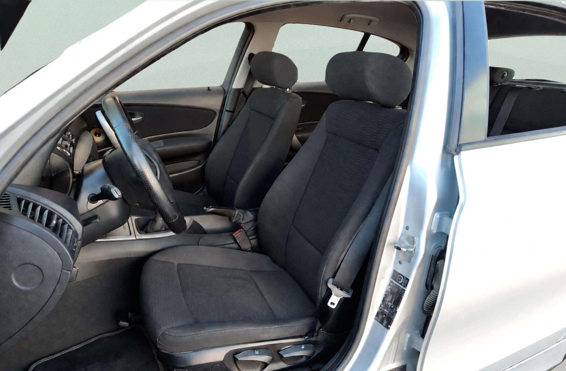 BMW Serie 1 118d - foto 8