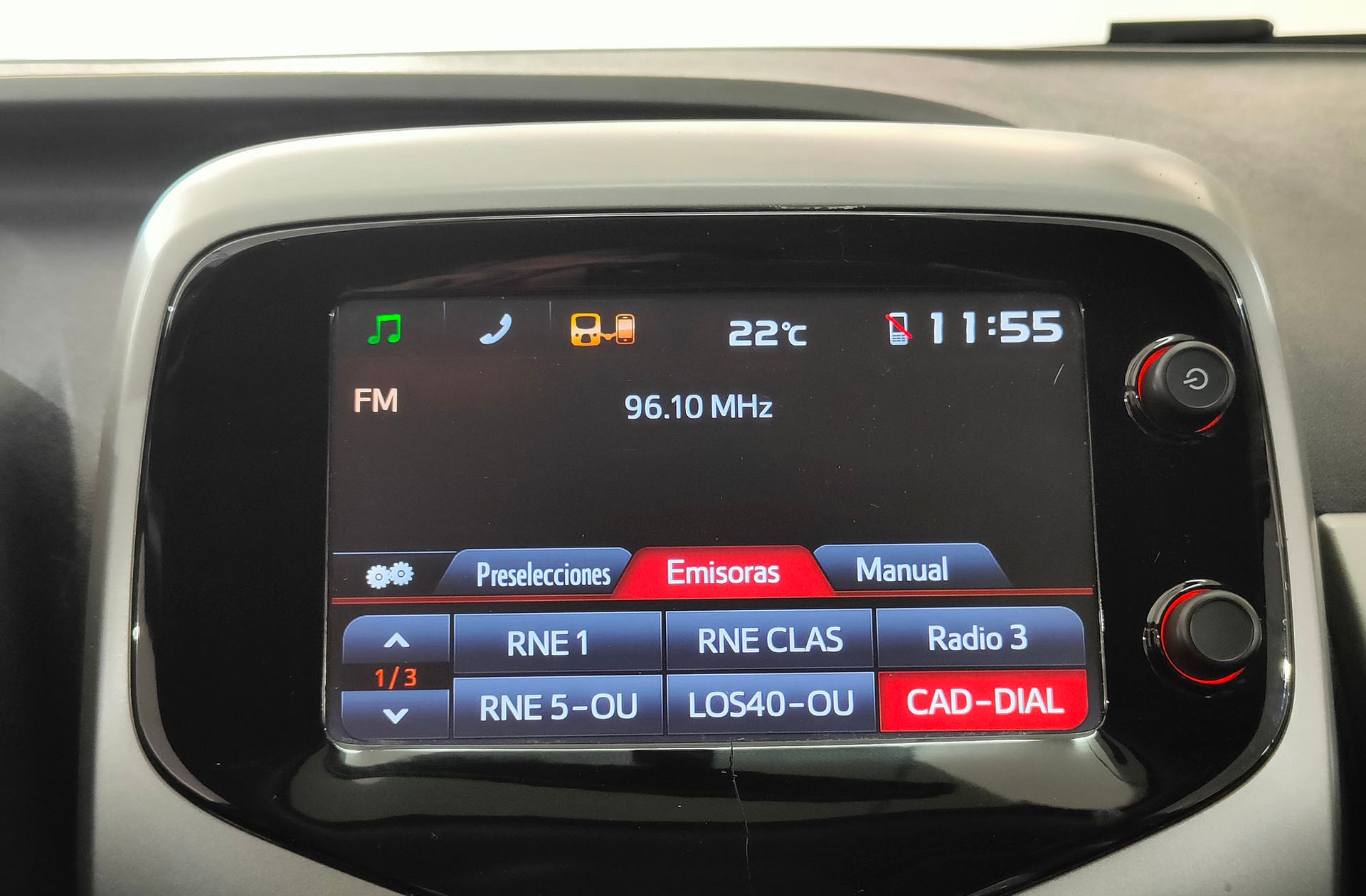 Toyota Aygo 1.0 70 x-play - foto 25