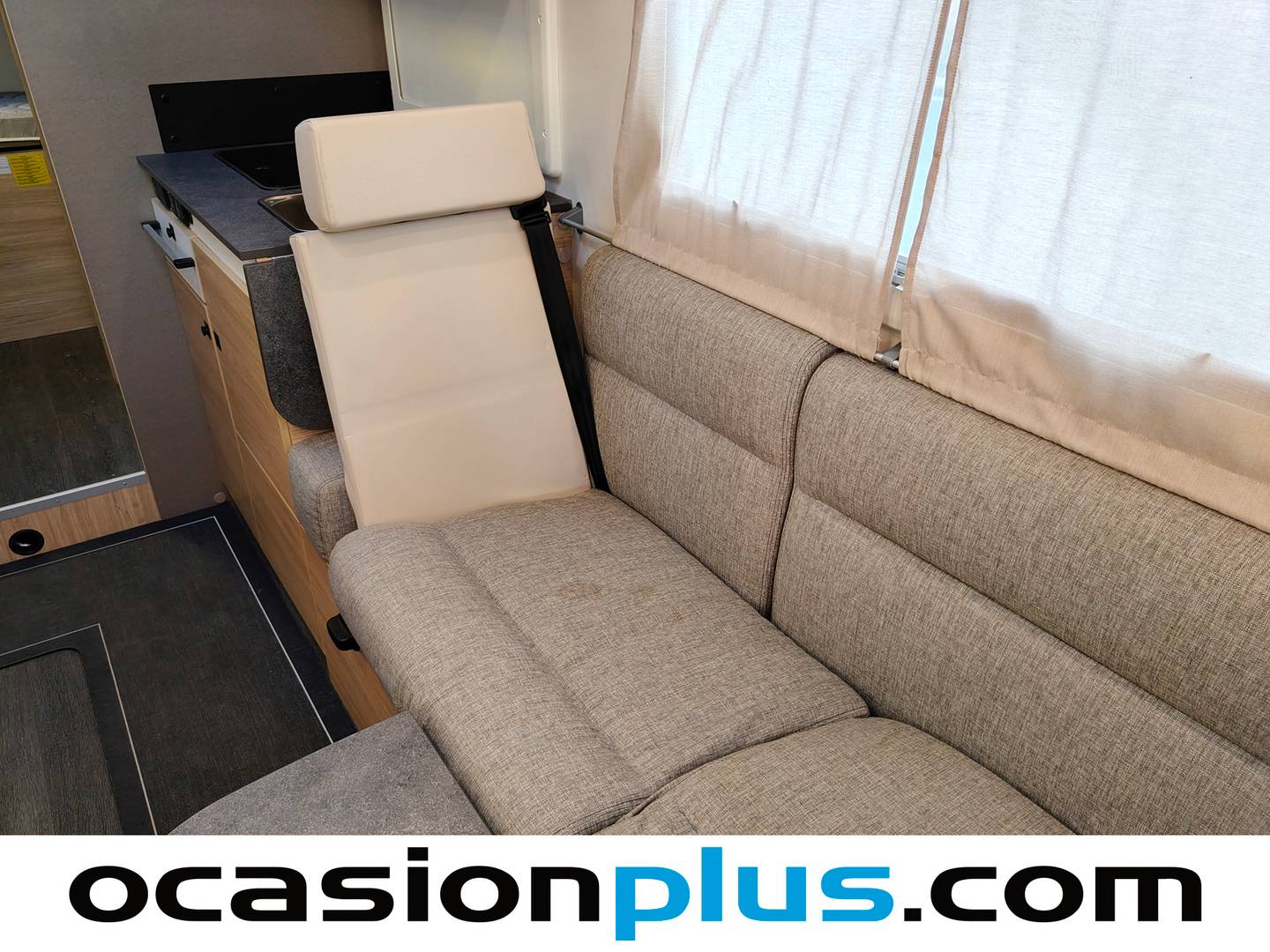 Challenger 380 D Challenger 380 D D Break Edition (131 CV) 4 Plazas seminuevo