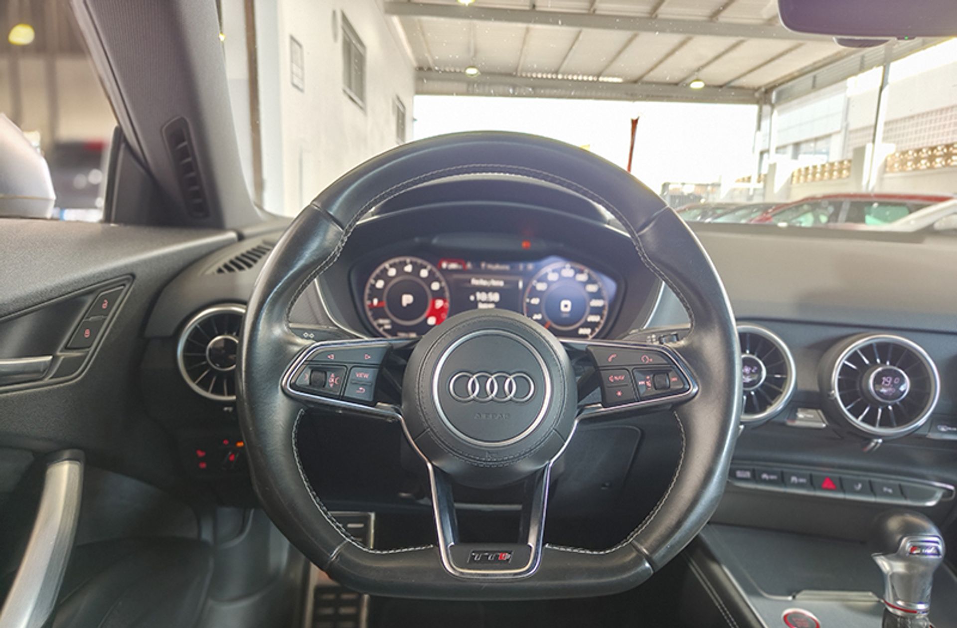 Audi TT S Coupe 2.0 TFSI quattro S tronic - foto 22
