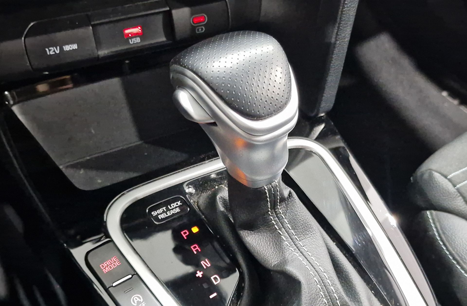Kia Ceed 1.0 MHEV Style Edition DCT - foto 5