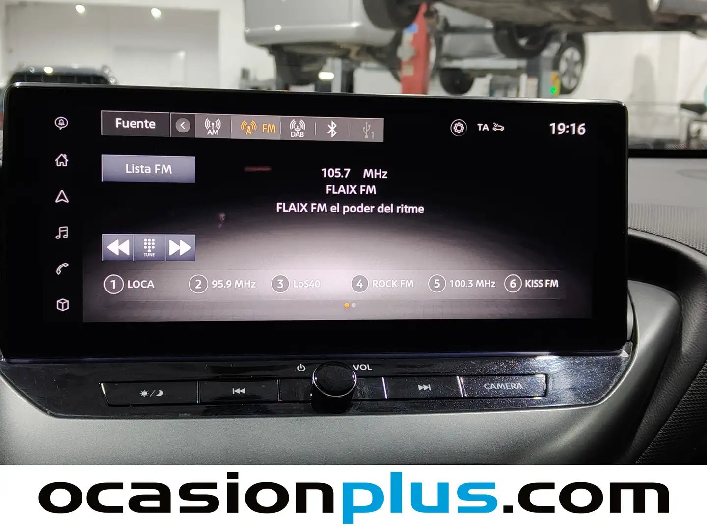 Foto Nissan JUKE Nissan Juke DIG-T N-Connecta 4x2 (114 CV)